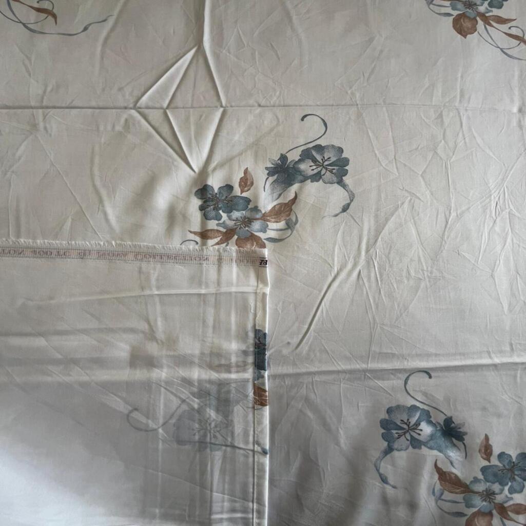 White Floral 400 TC Cotton Flat Super King Size Bedsheet With 2 Pilllow Covers From Threads