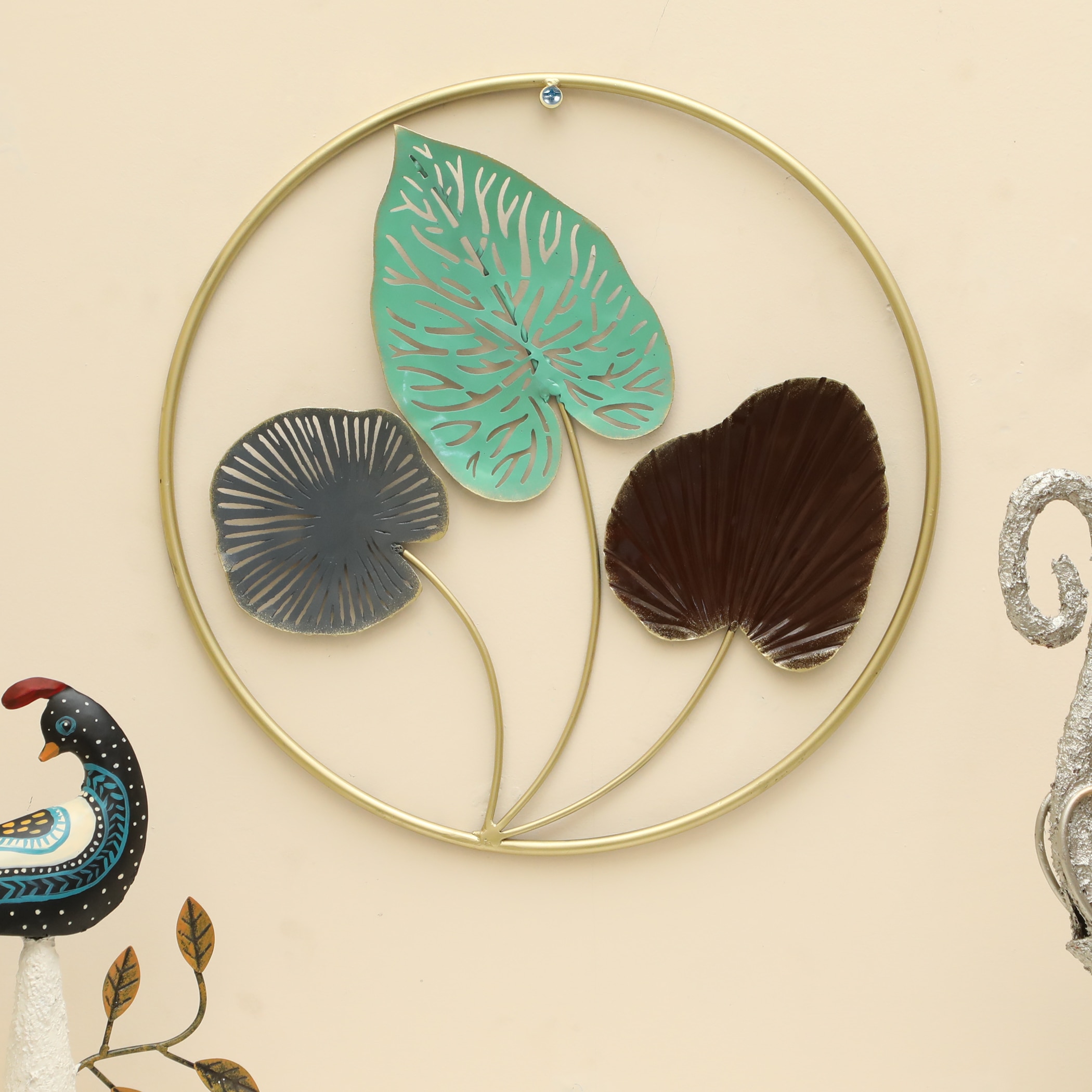 W-Vani Abstract Metal Wall Decor in Multicolor Set of 1 - Vedas Exports