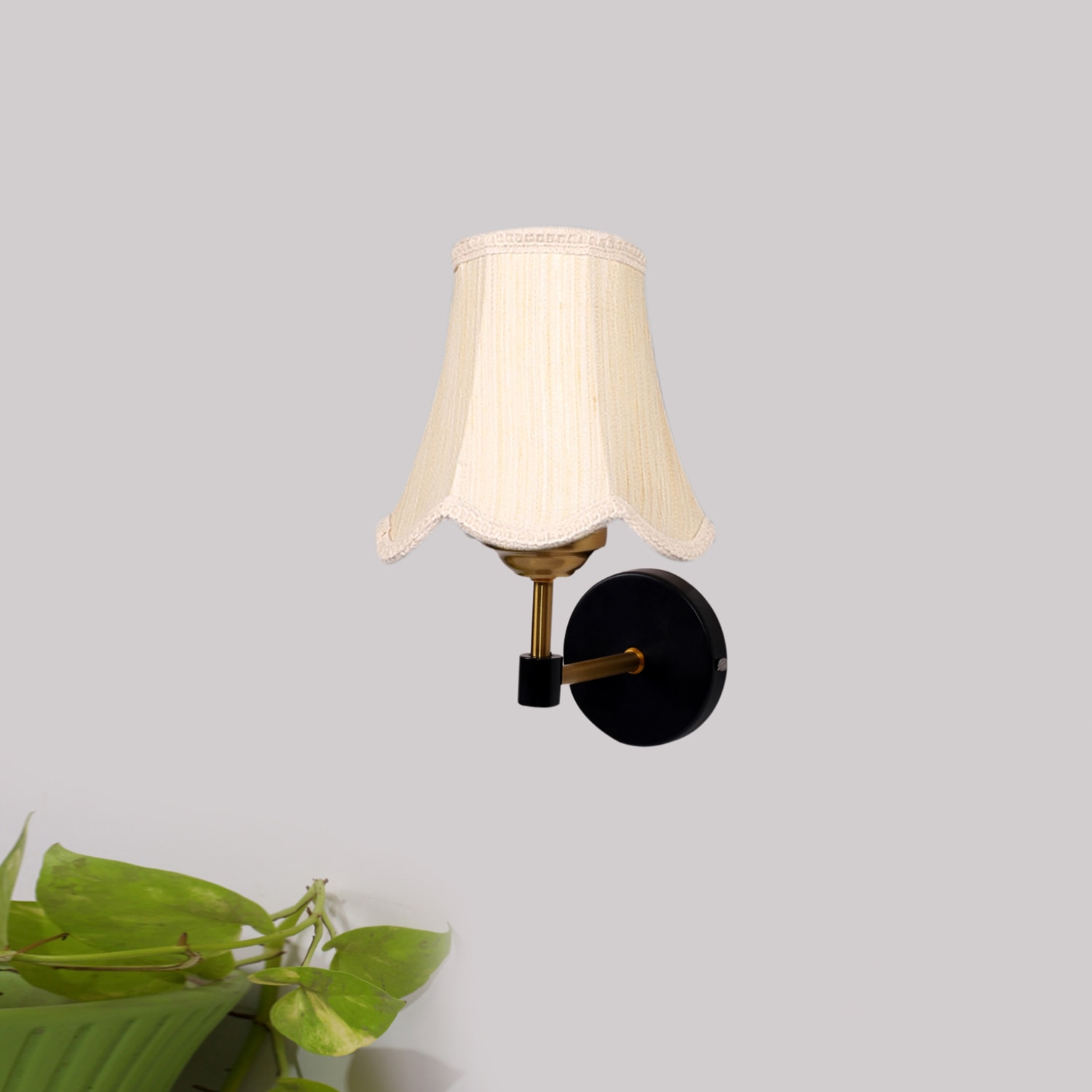 Devansh Gold Wall Mounted Lamp With Off-White Cotton Shade