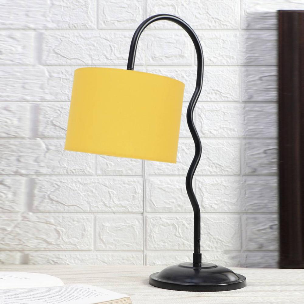 Yellow cotton Zig Zag Curvy table lamp with Iron Base (SP27)