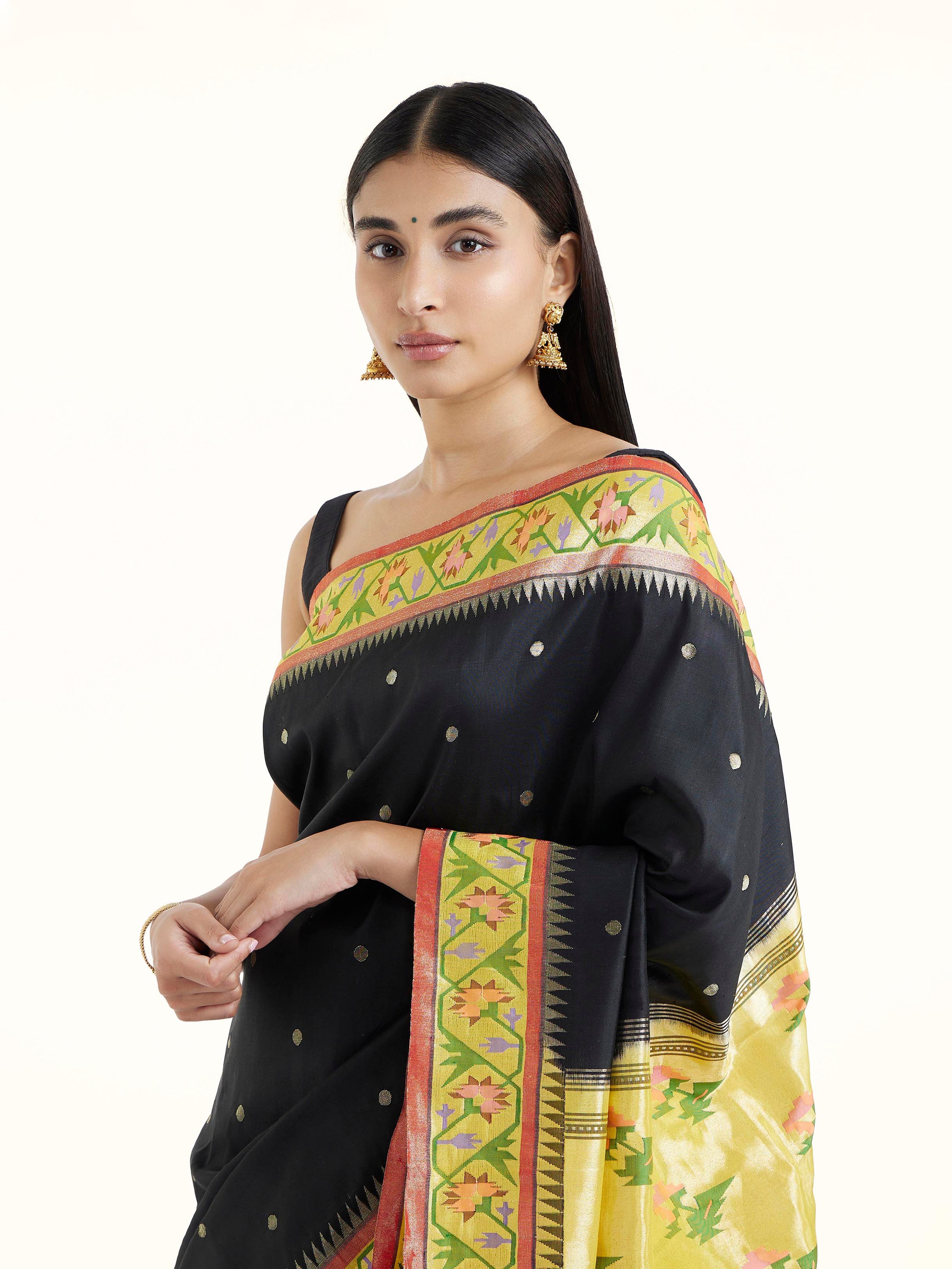 Black Silk Paithani Saree
