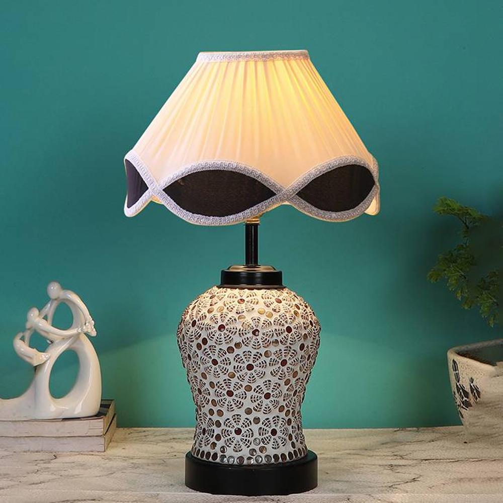 Jennifer Vintage Multicolor Glass Shade Table lamp with Iron Base - Devansh