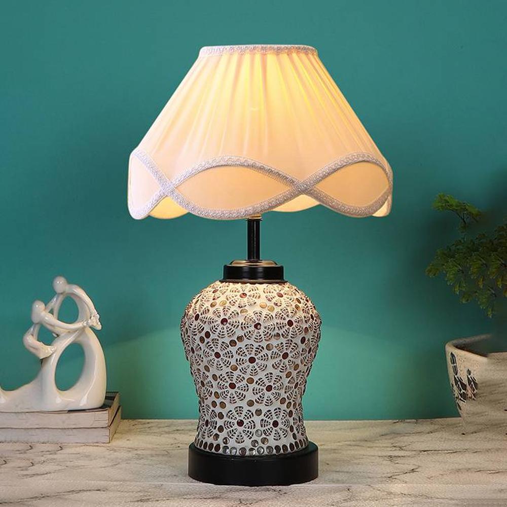 Carmen Vintage off-white Glass Shade Table lamp with Iron Base
