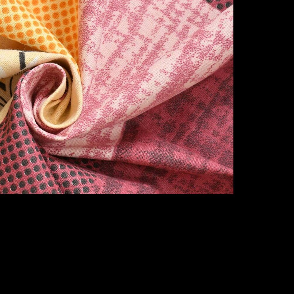 Alba Multicolor Geometric 160 TC Cotton Double Size Bedsheet with 2 Pillow Covers