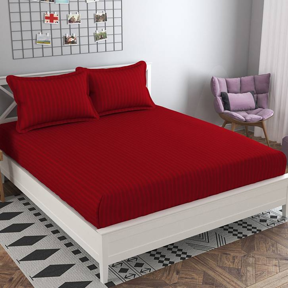 Iker Red Solid 210 TC Cotton King Size Bedsheet with 2 Pillow Covers - Presto