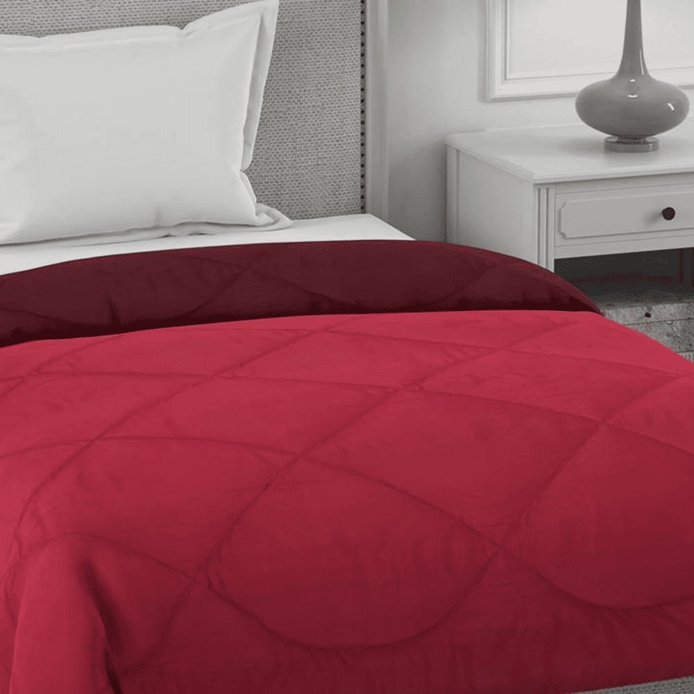 Ekiya 
Maroon-Pink Solid 250 Gsm Microfiber Single Bed Comforter