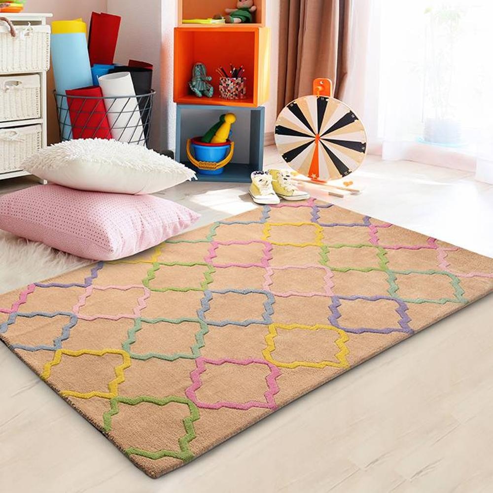 Beige trellis rug