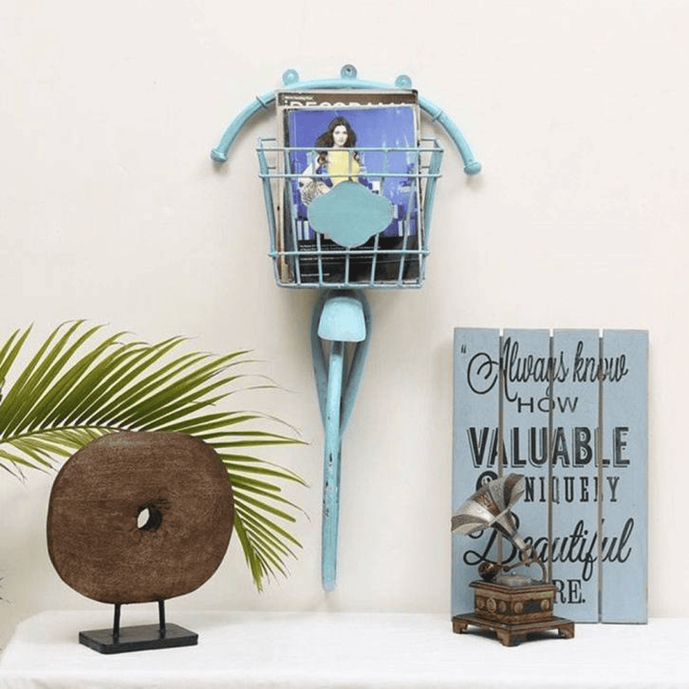 Artisans Rose Metal Wall Rack