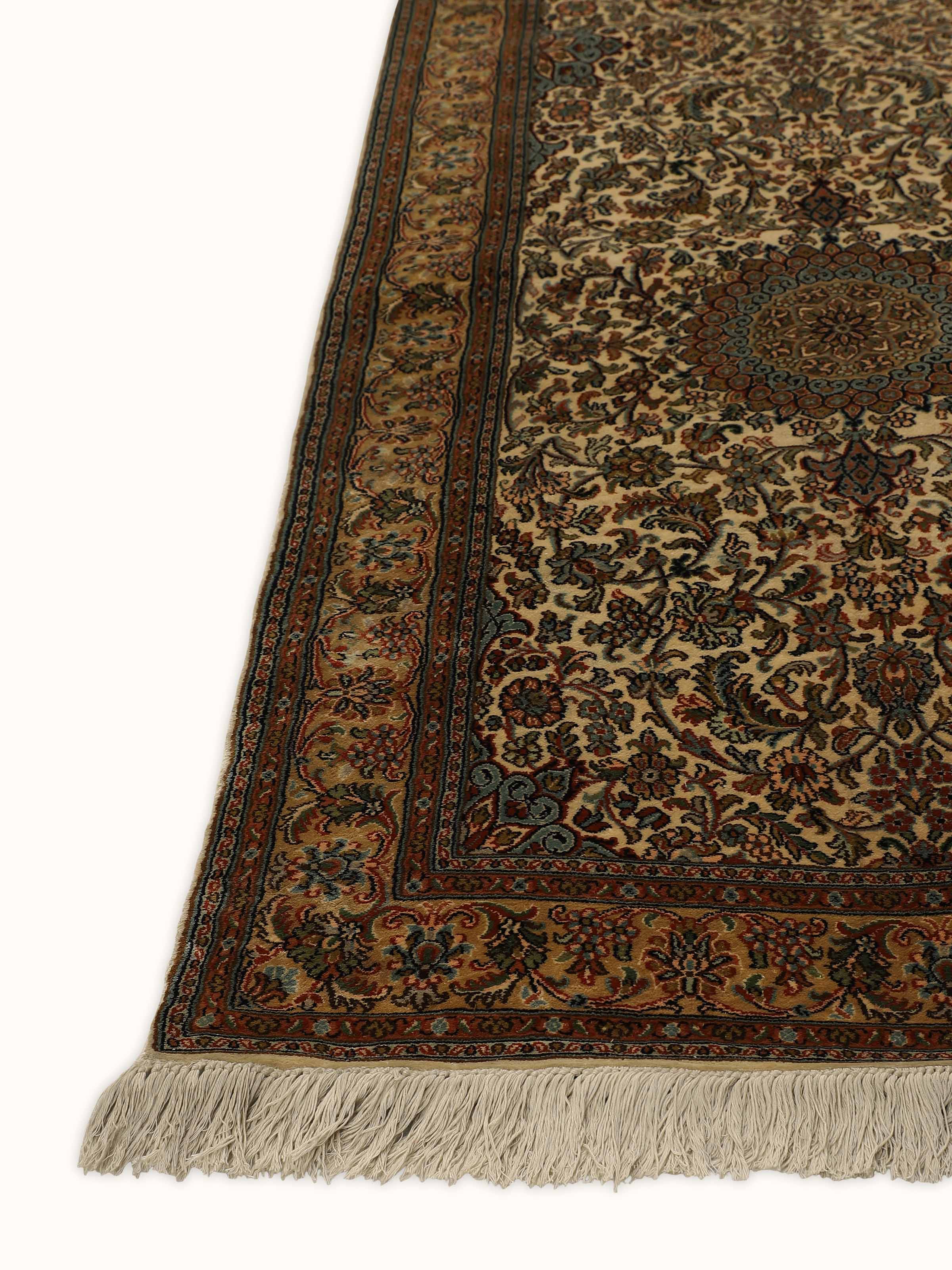 Traditional Persian Ivory Kashan Kashmir Silk Hand-knotted Runner