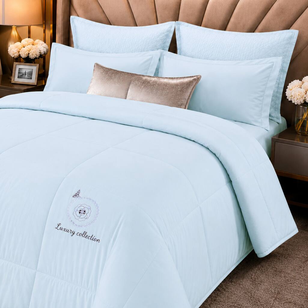 Blue Shade Solid Plan Super Soft Cotton Double Bedquilted Comfoter  250 X 230 Ms