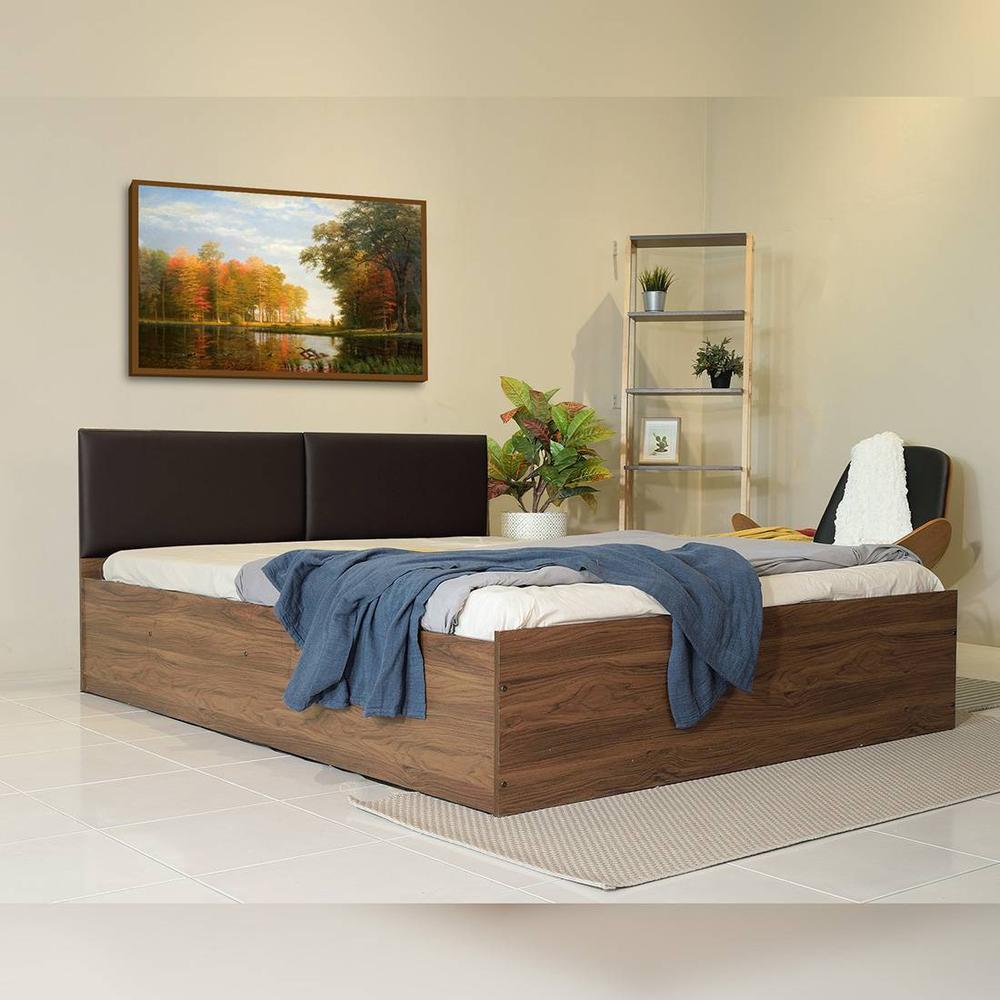Lush Queen Bed Design 13