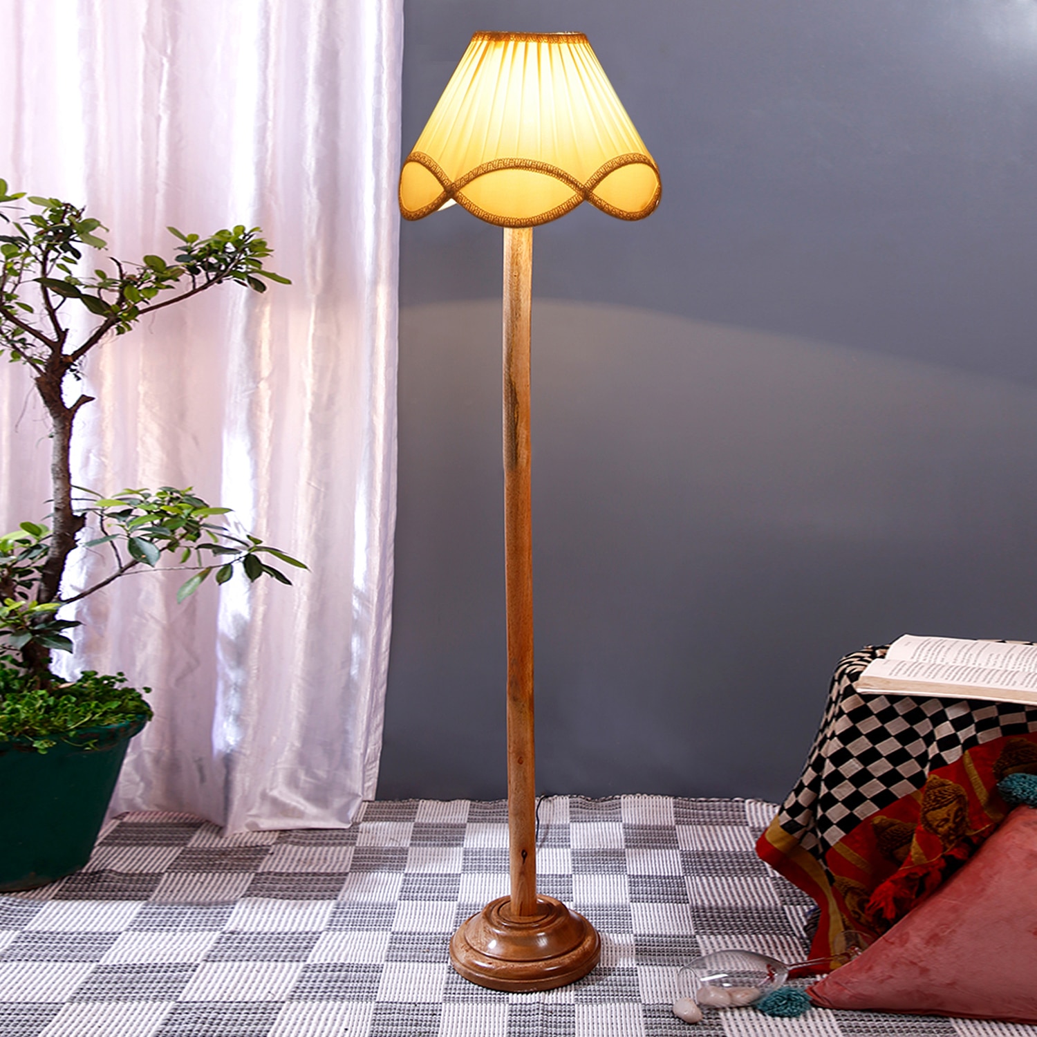 Devansh Wooden Foor Lamp