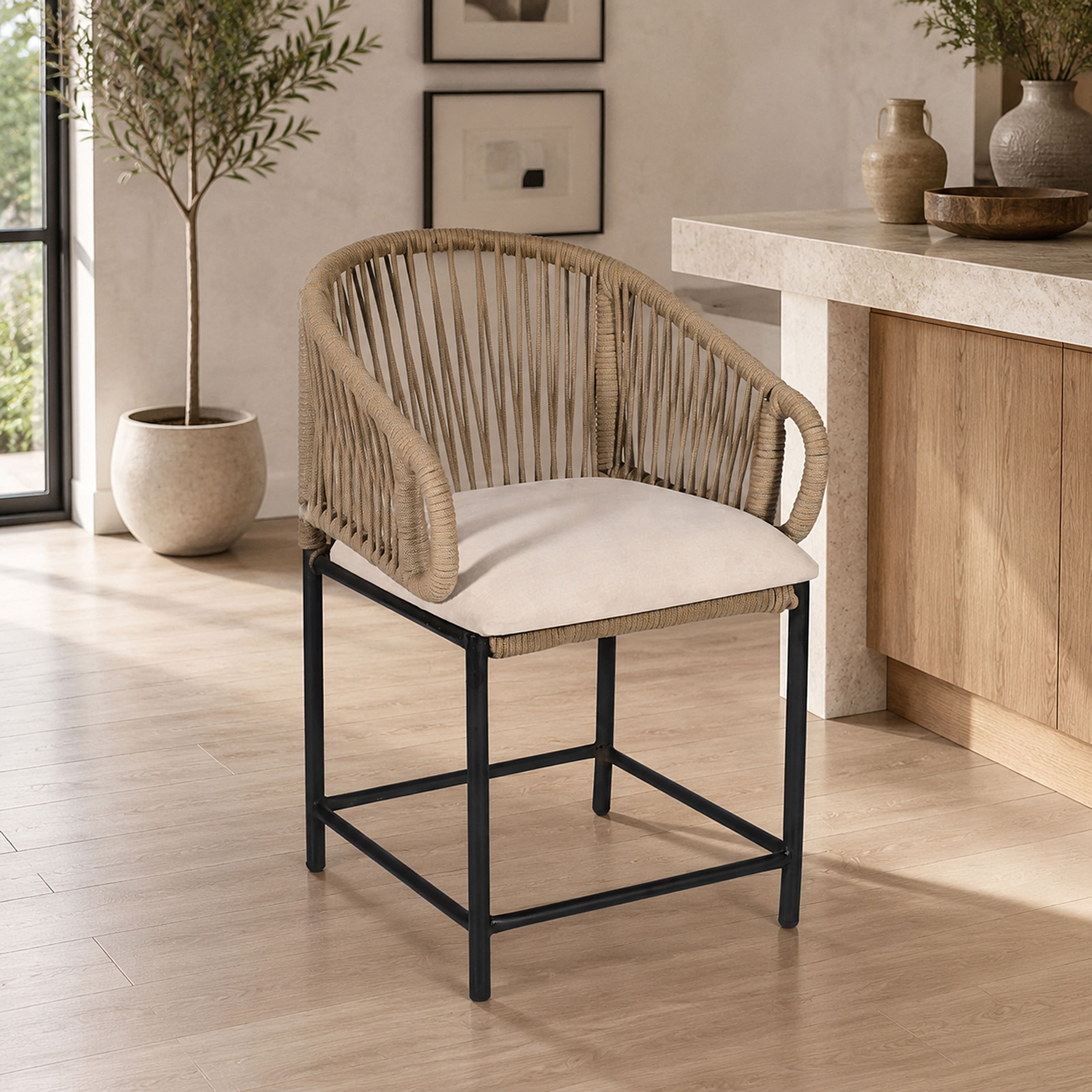Terrace Relax Chair In Black Finish