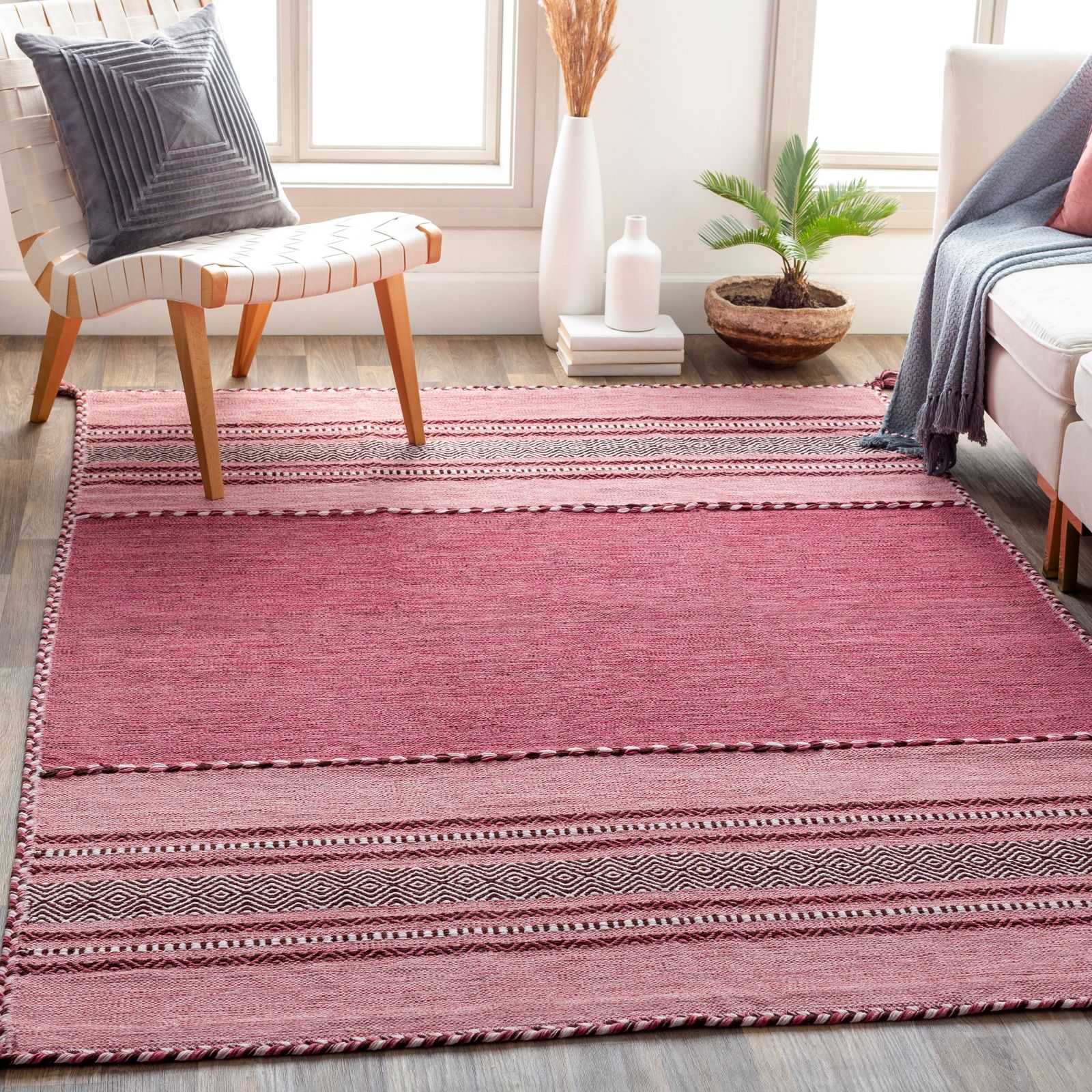 Handwoven Trenza Pink Rug 4x6