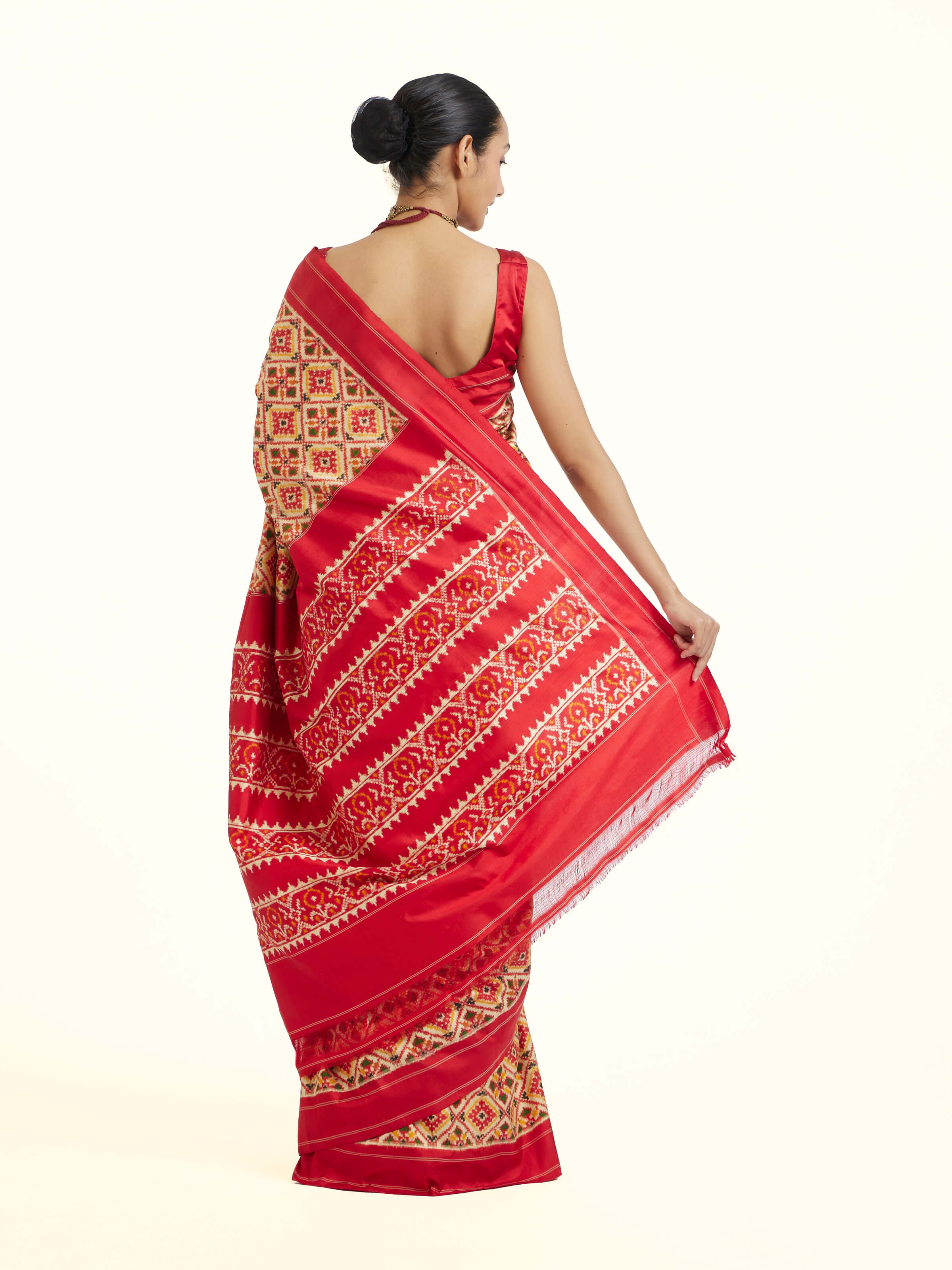 Cream Pochampally Double Ikat Silk Saree