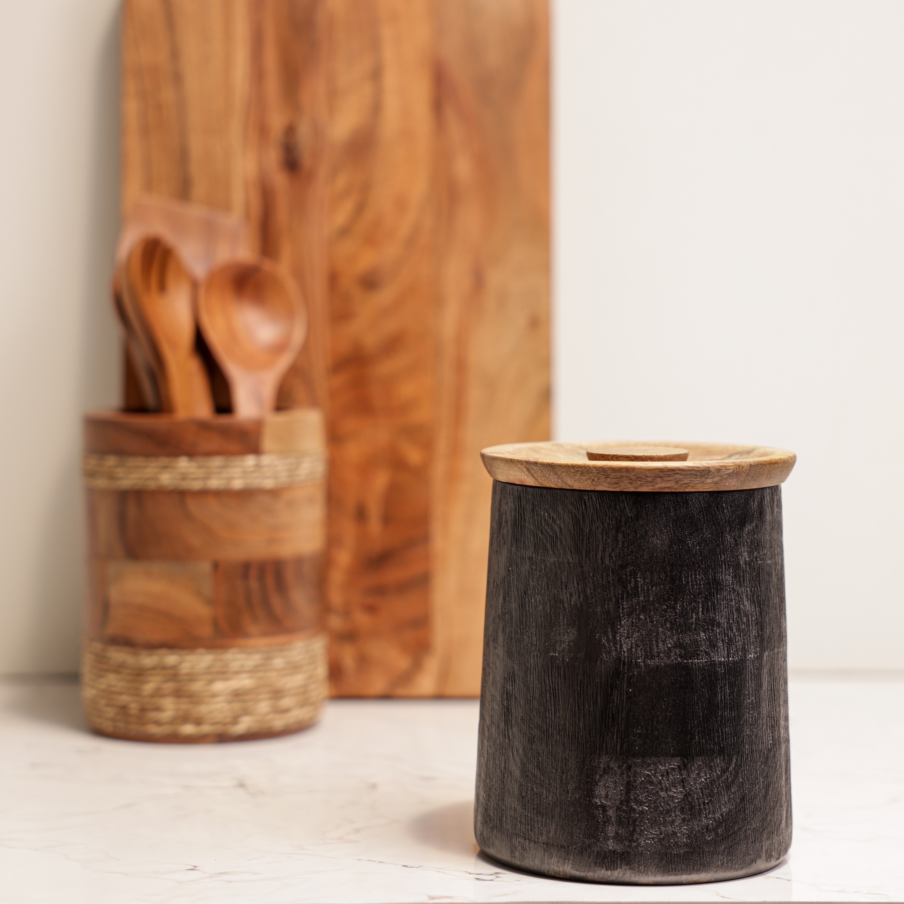 Ireka Homes Prakriti Acacia Wood Canister with Airtight Lid – Food Storage (5.5 x 5.5 x 7 in) - Ireka Homes