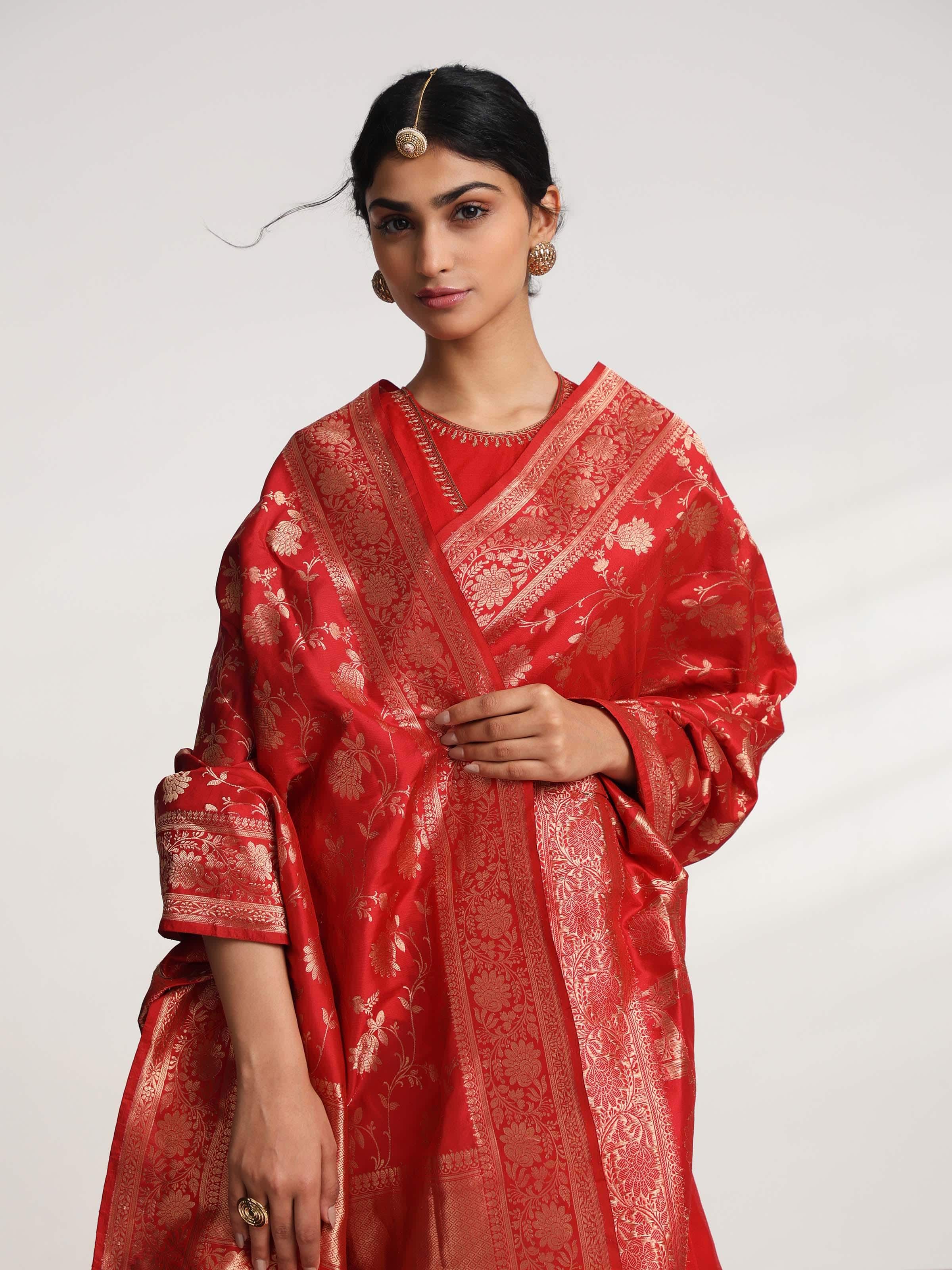 Red Banarasi Silk Kadwa Handwoven Dupatta