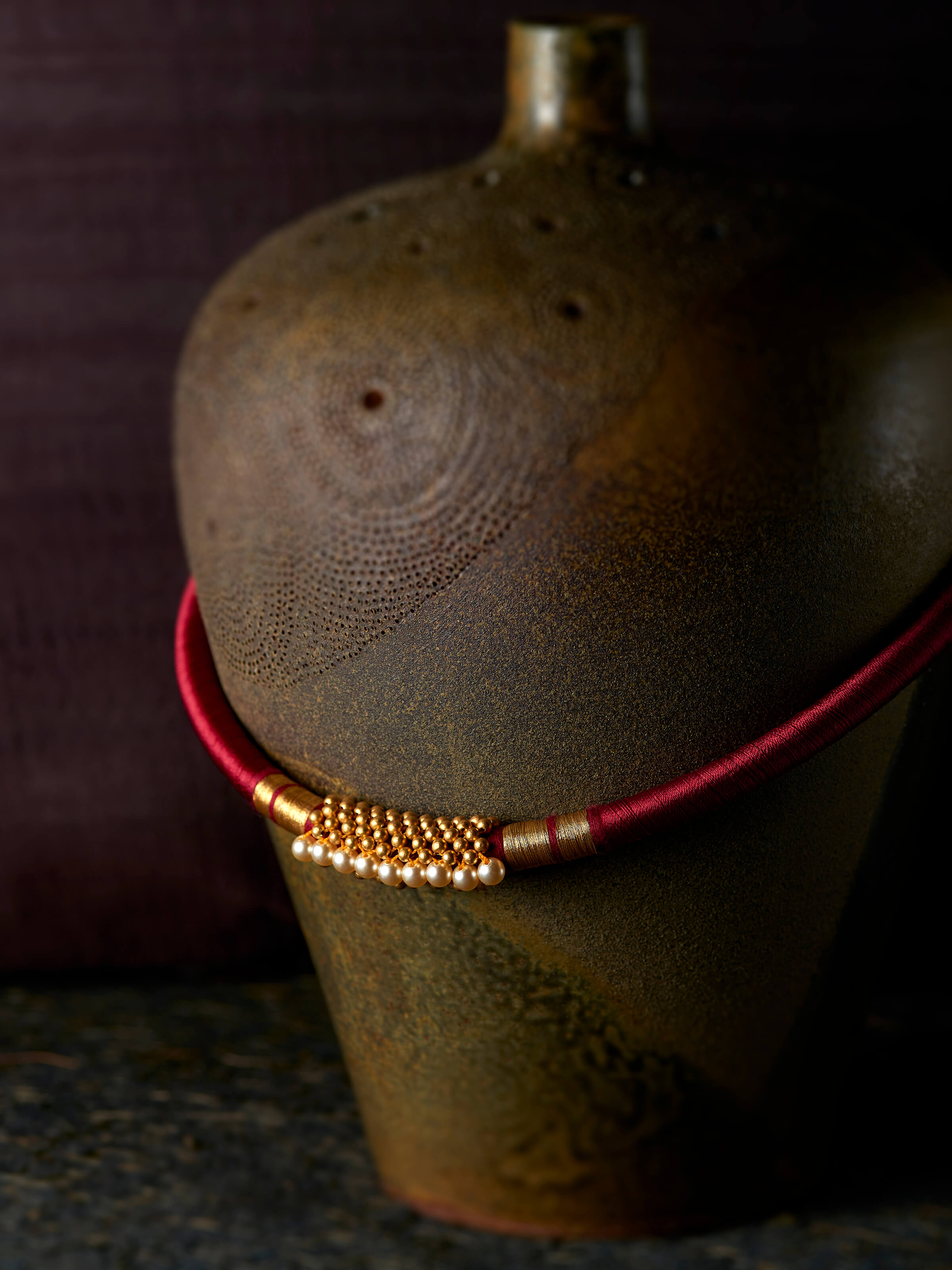 Thushi 22 Karat Gold Collar Necklace