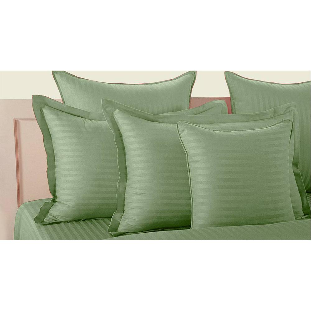 Marwan Pista Green Absract 210 TC Cotton Double Size Bedsheet with 2 Pillow Covers