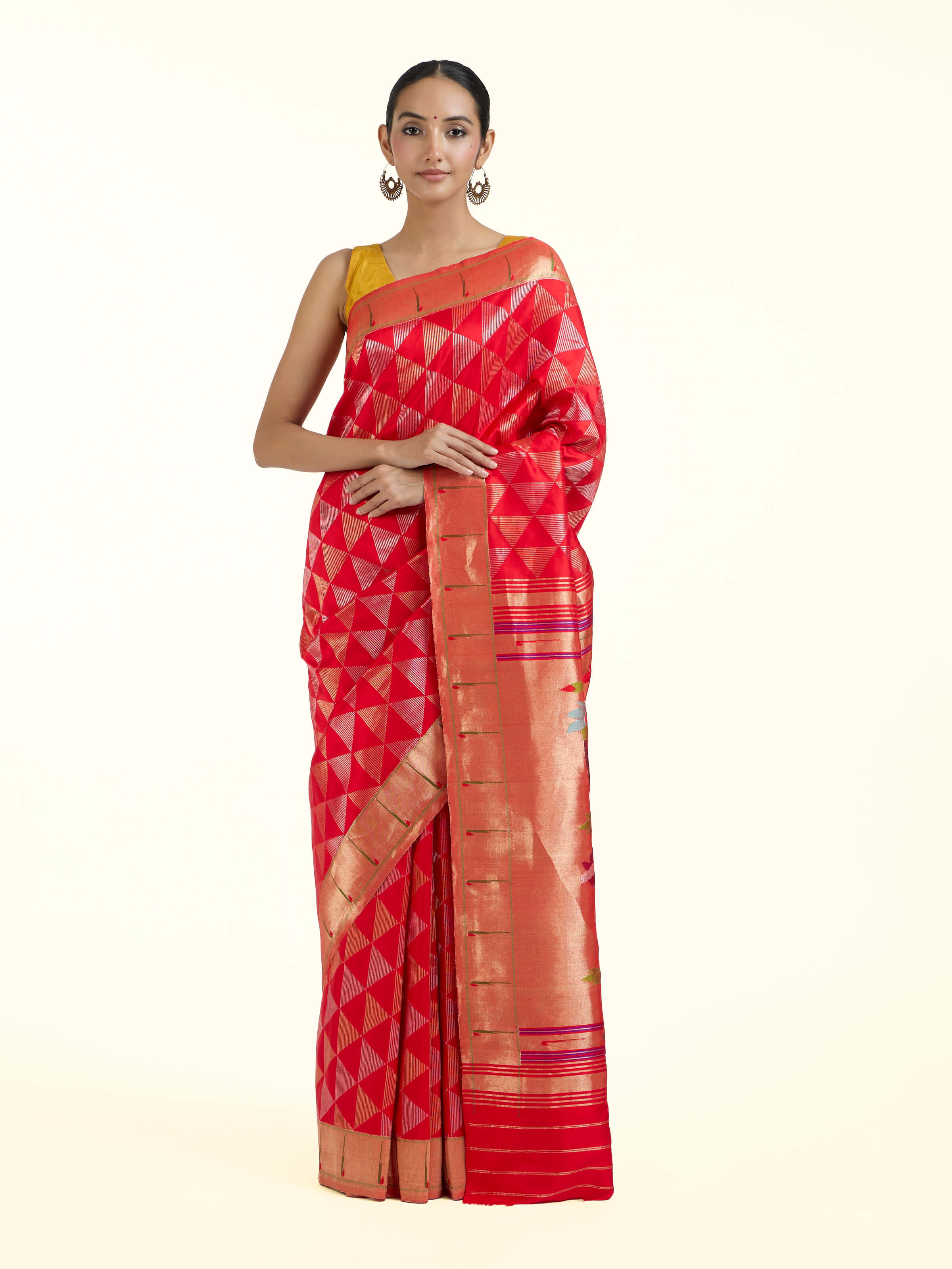 Side view of the Red Silk Paithani Saree