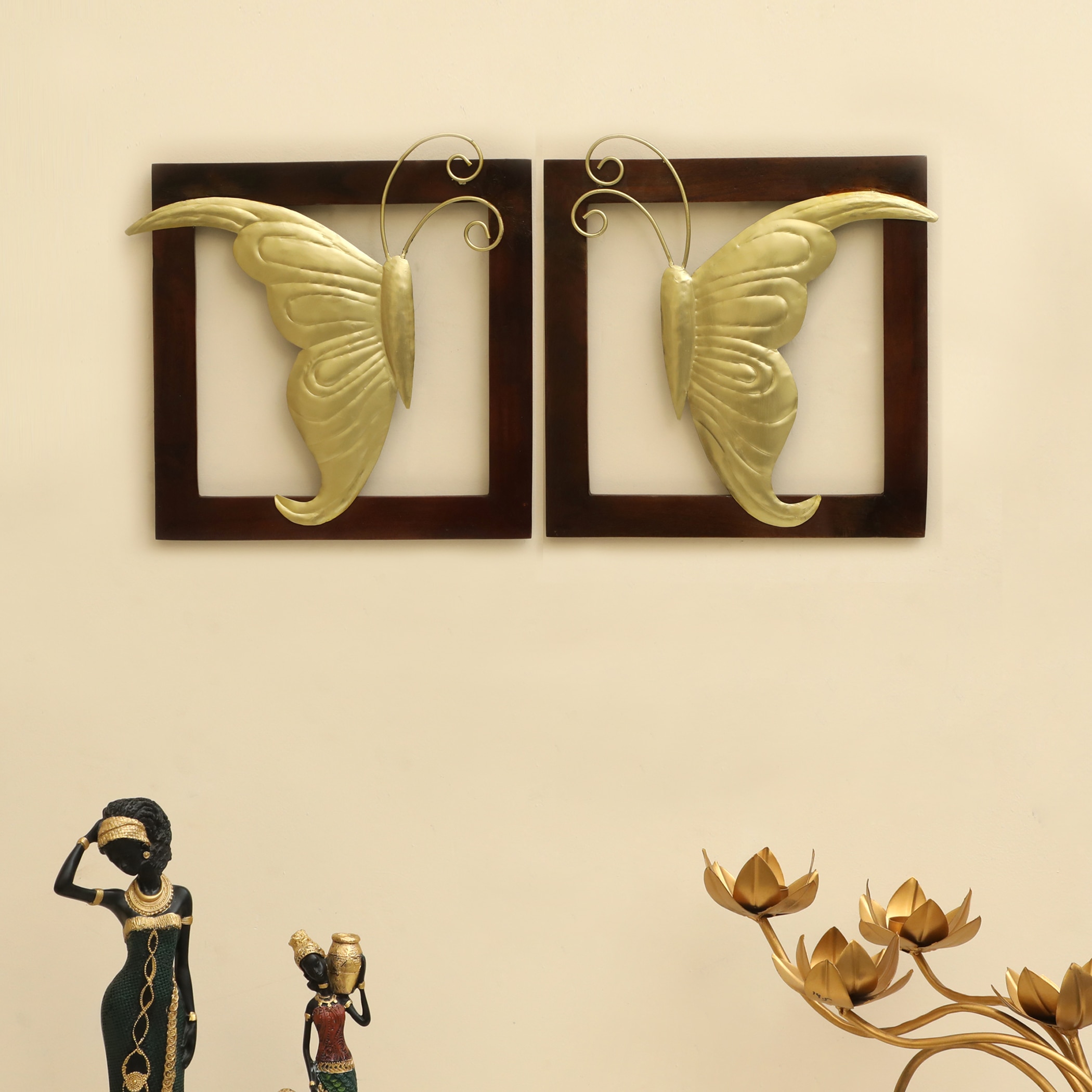 W-Arya Abstract Metal Wall Decor in Gold Set of 2 - Vedas Exports