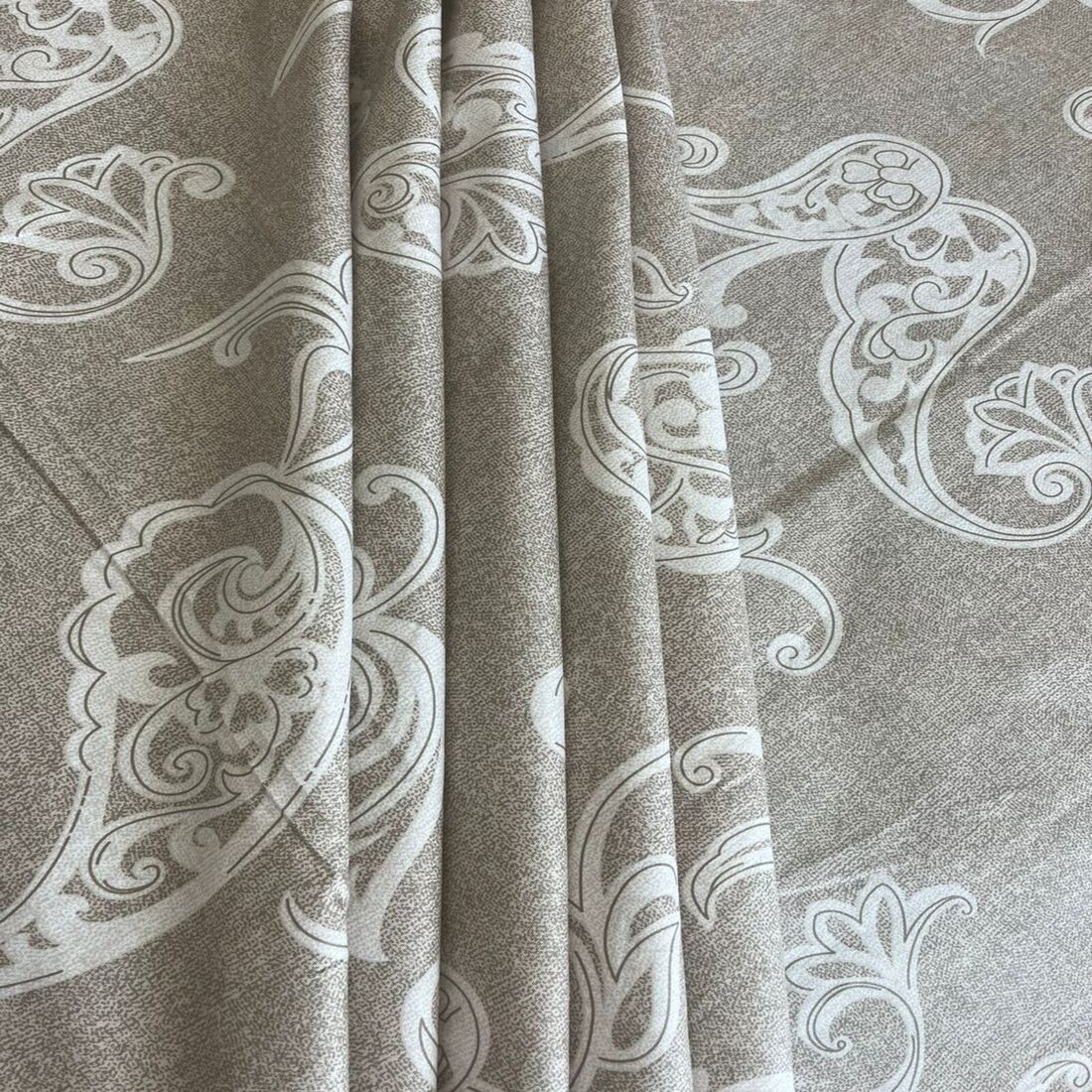 Threads Silky Touch Premium Super Double Queen Size Flat Bedsheet 254 x 230 cms