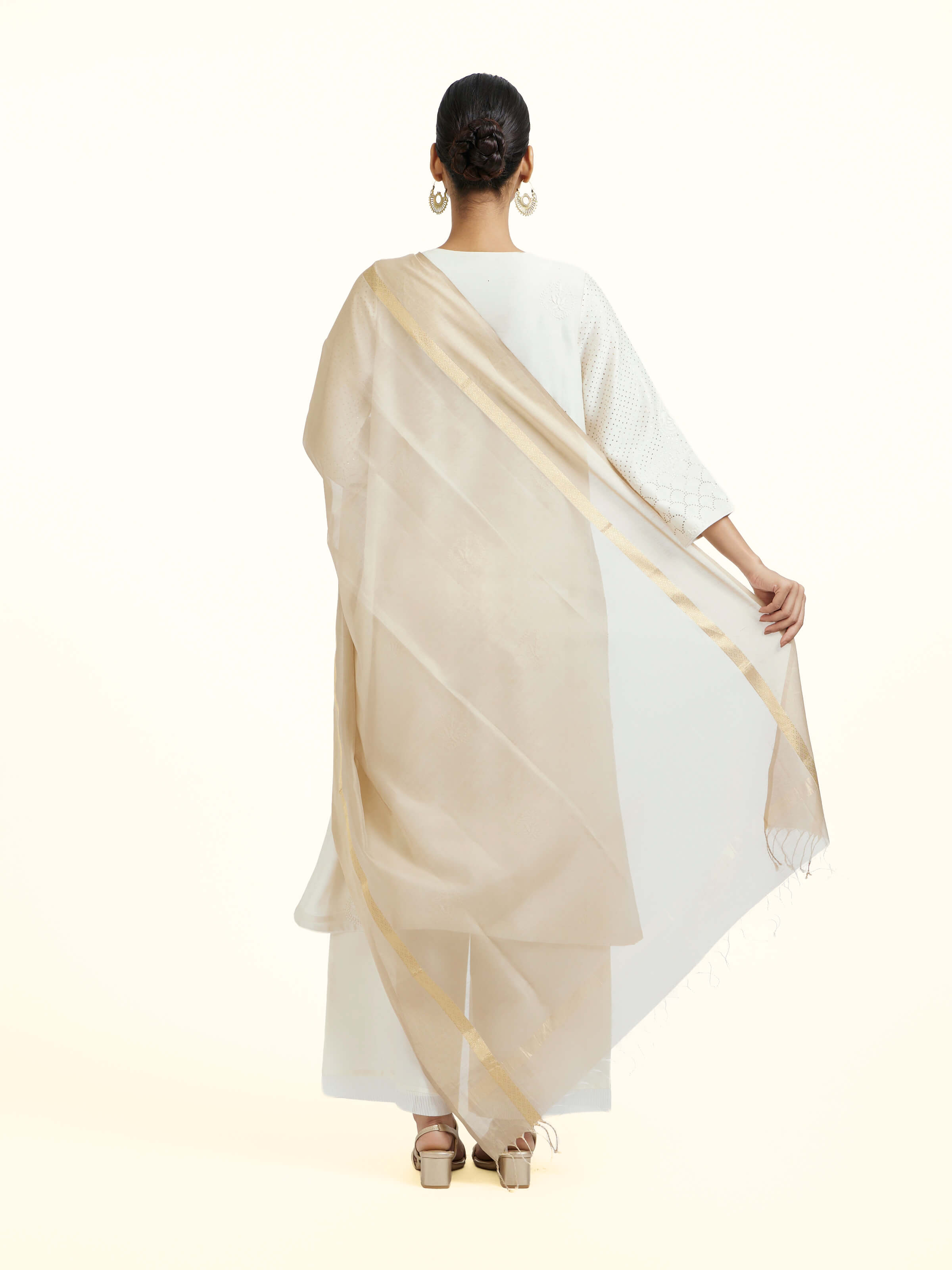 Beige Cotton Silk Maheshwari Zari Border Dupatta