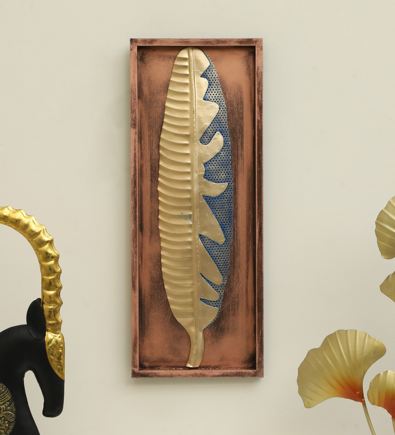 W-Alice Abstract Metal Wall Decor in Multicolor Set of 1