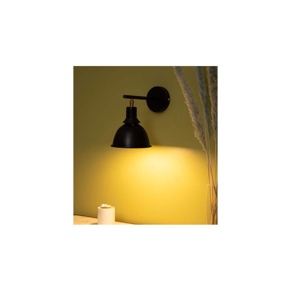Benjamin UK Wall Sconce