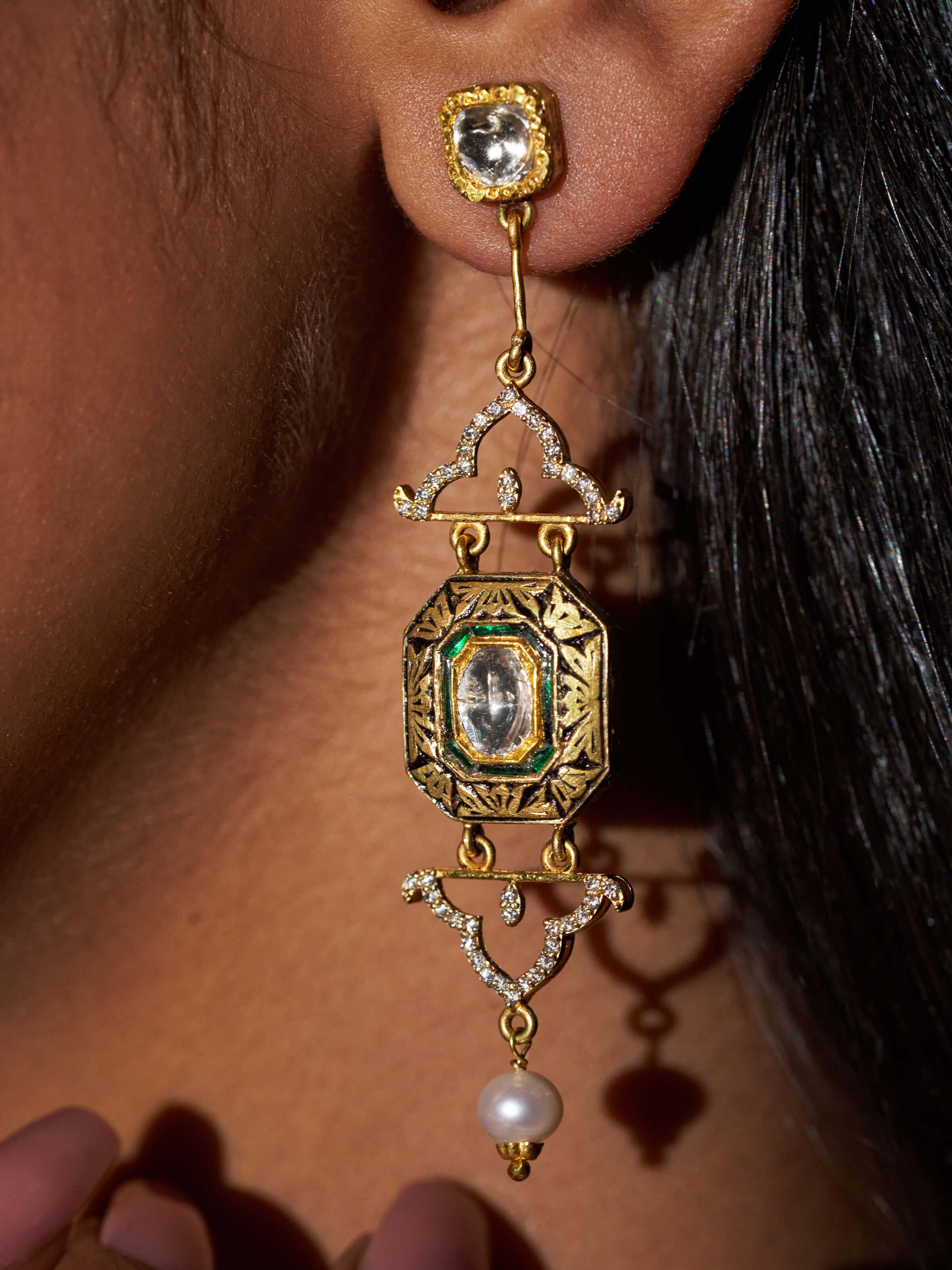 Partash 18 Karat Gold Drop Earrings