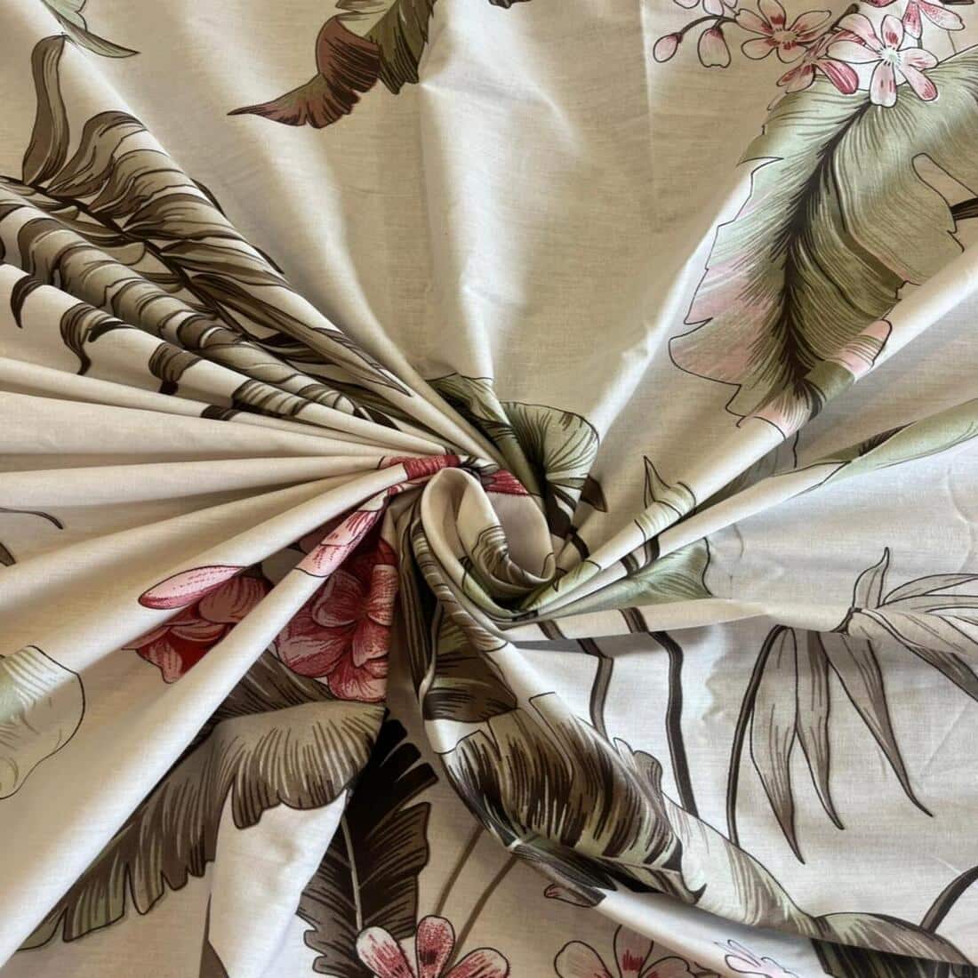 Threads Silky Touch Camri Series Premium Super King Size Flat Bedsheet 275 x 275 cms