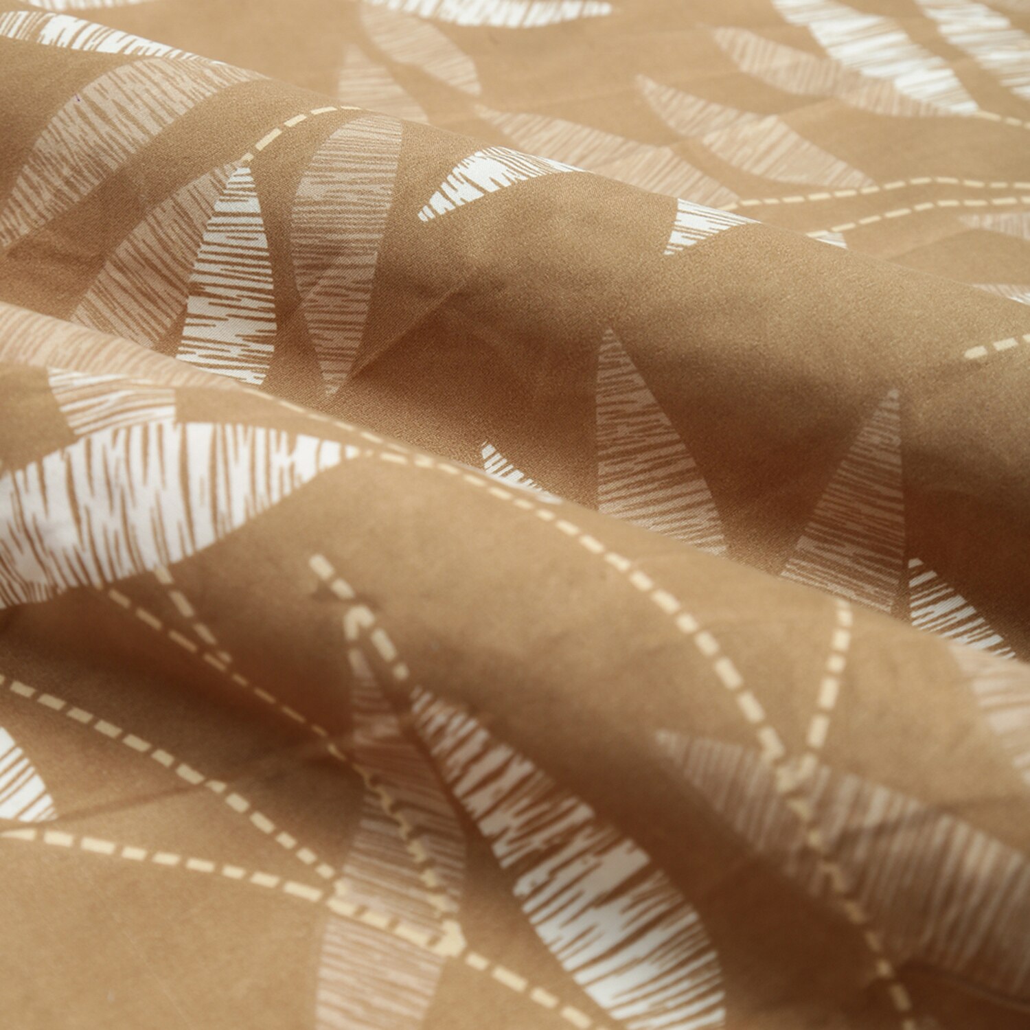 Brown Floral 180 TC Flat 1 Queen  Bedsheet with 2 Pillow Covers