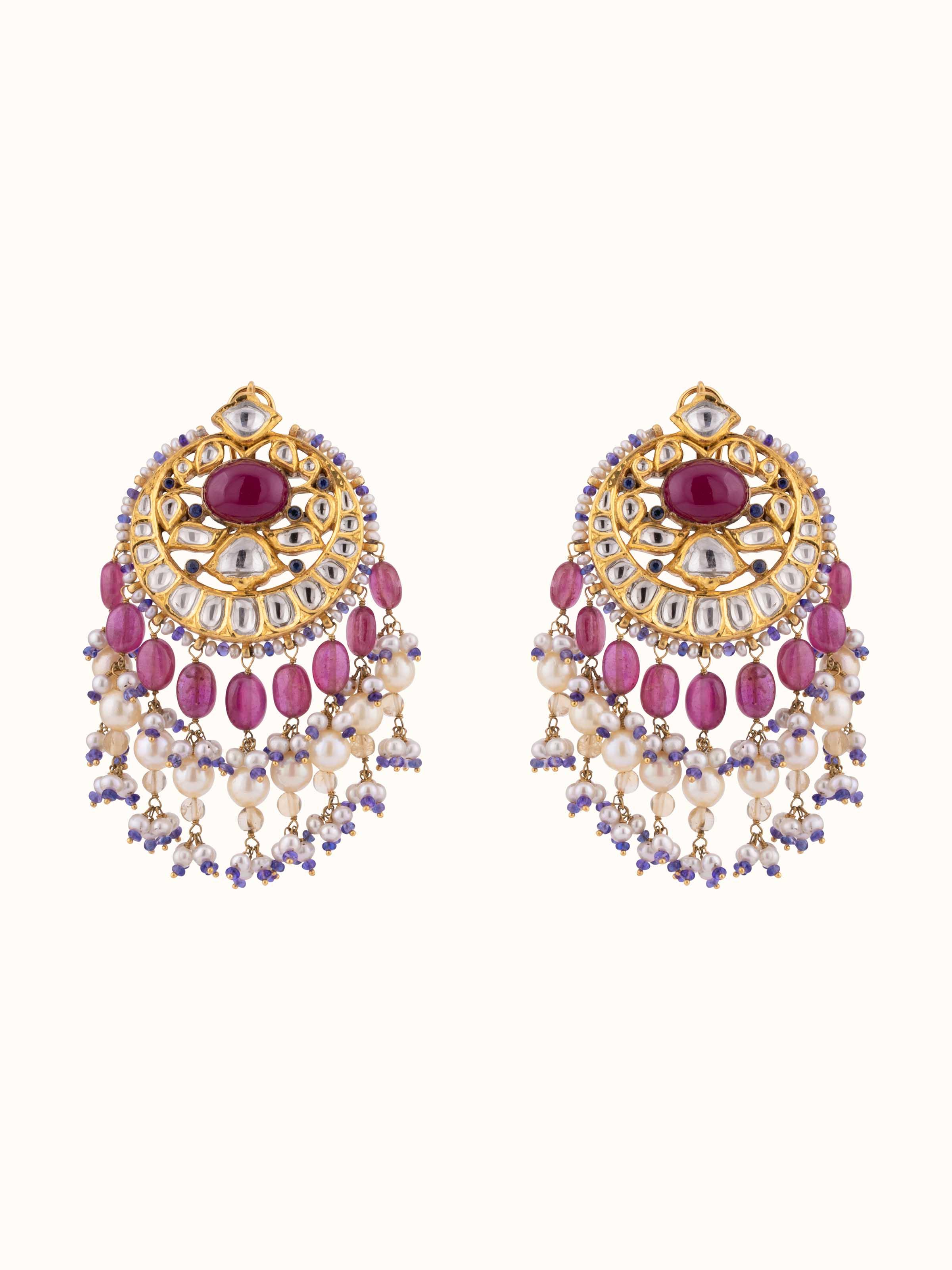 Jadau 18 Karat Gold Chandbalis