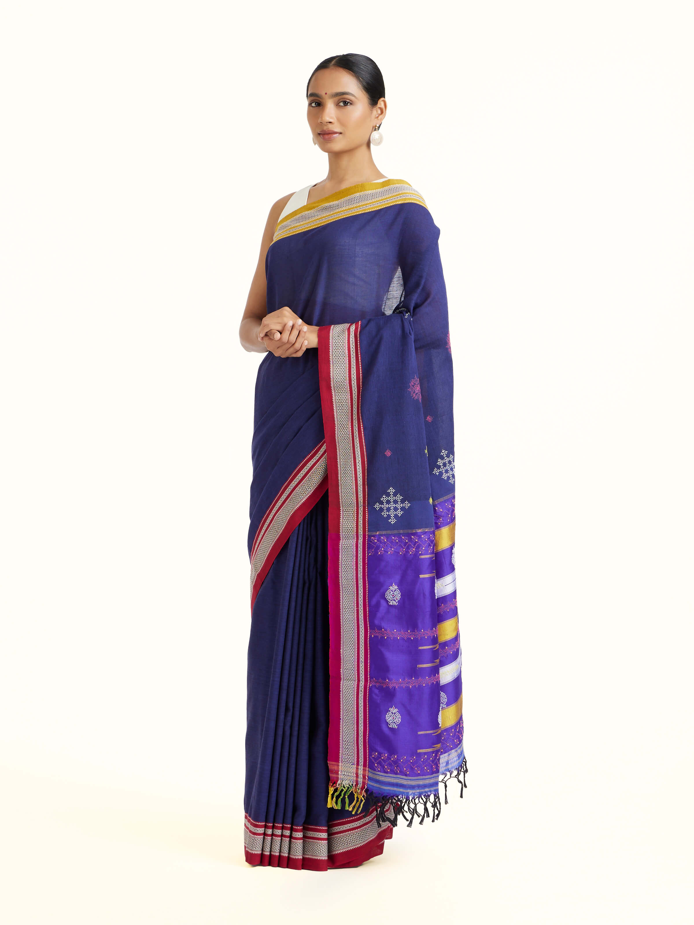 Blue Cotton Silk Kasuti Embroidered Saree