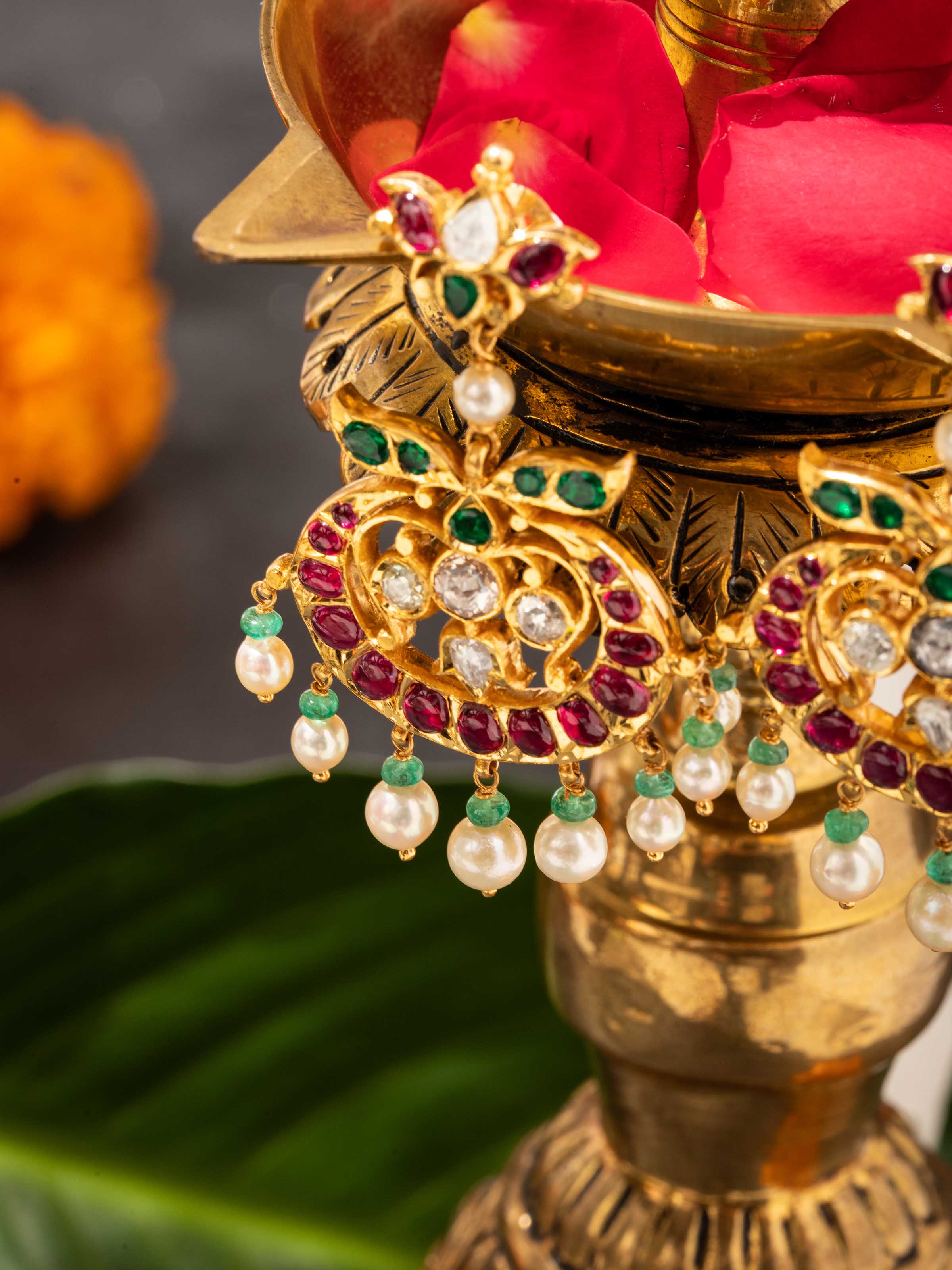 Kundala Velai 22 Karat Gold Drop Earrings