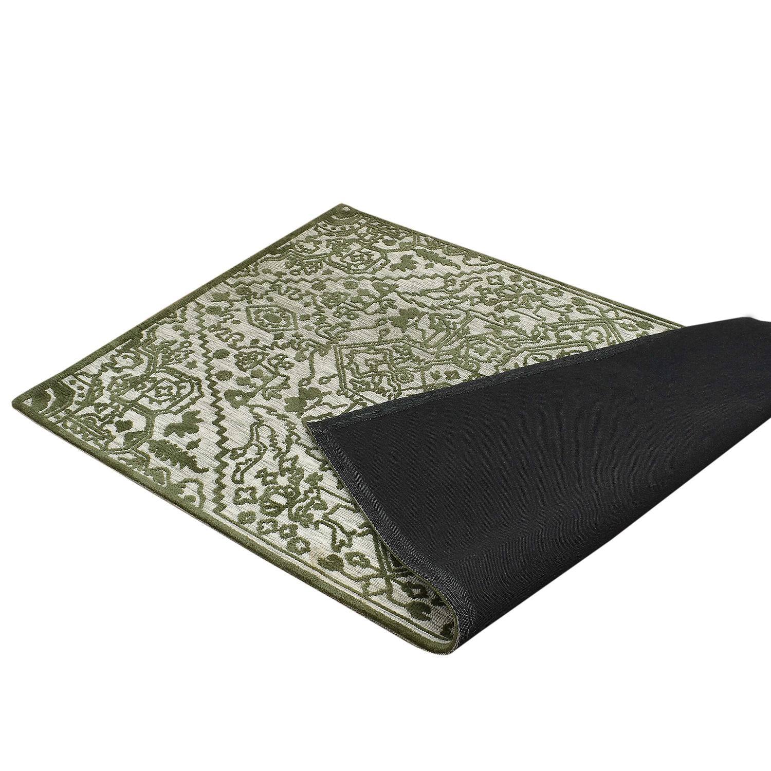 Multicolor Traditional Machine Made Polyester 2 X 5 Feet Carpet