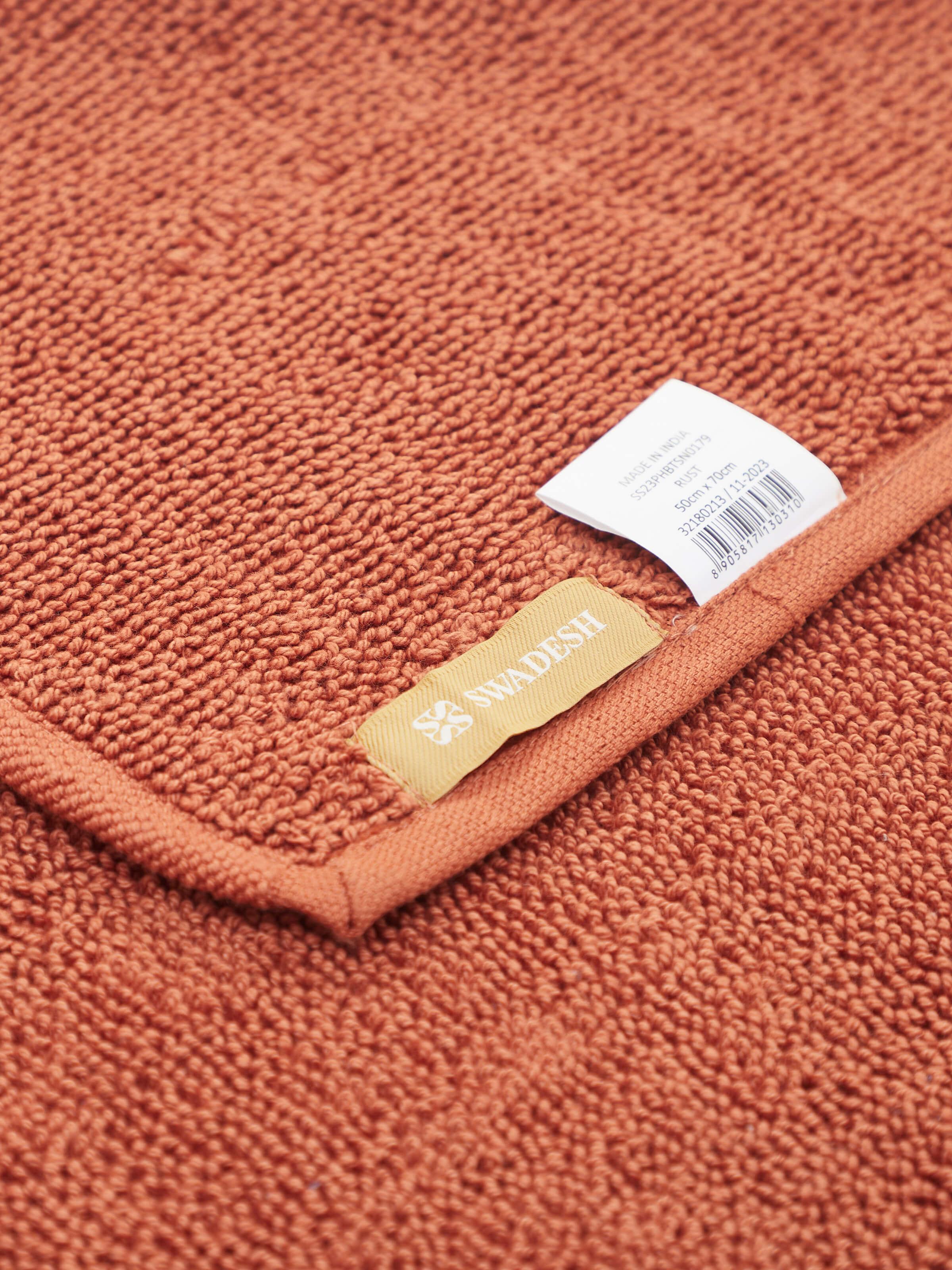 Nityam Solid Rust Cotton Bath Mat