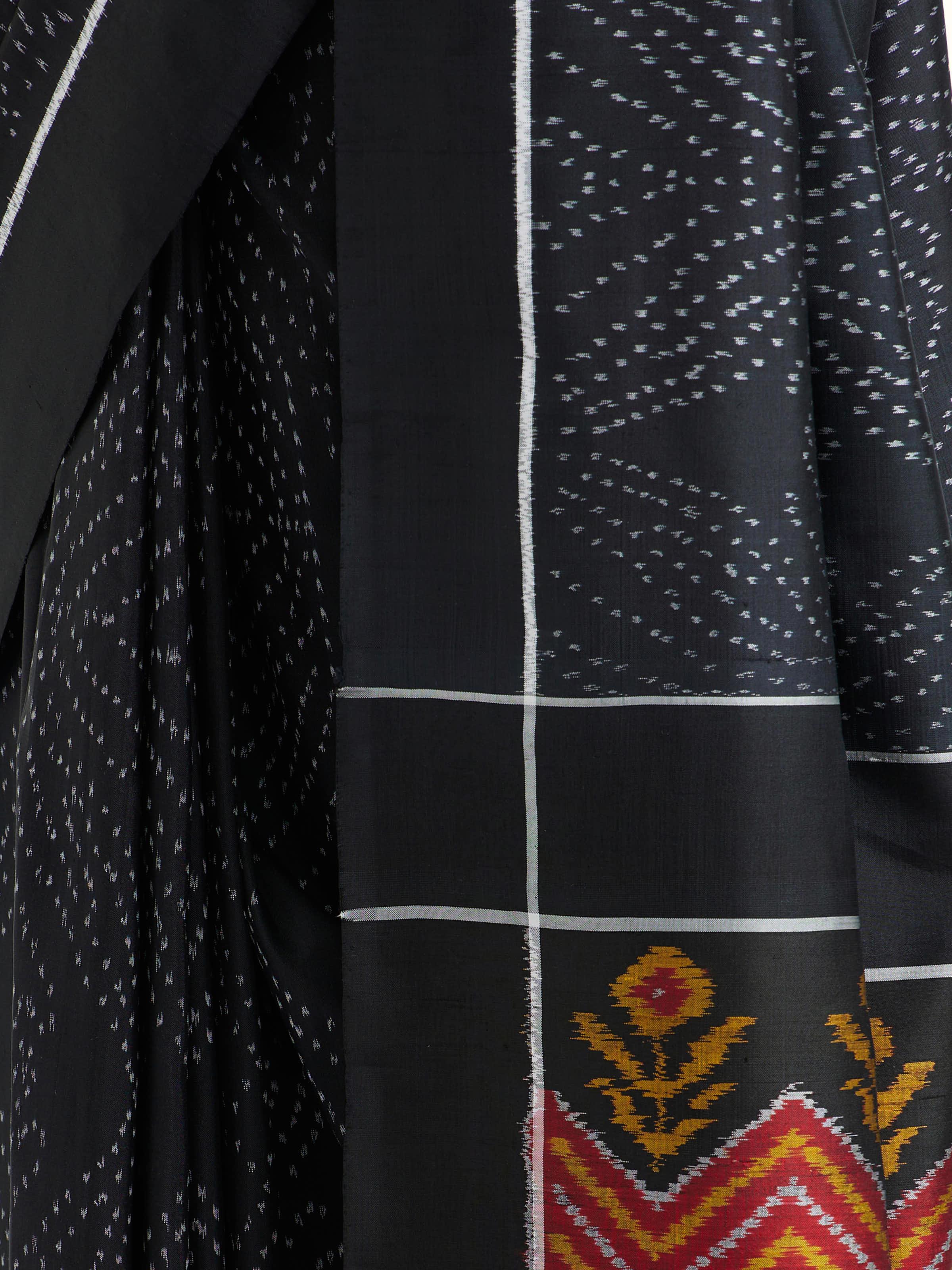 Black Pochampally Ikat Handloom Silk Saree