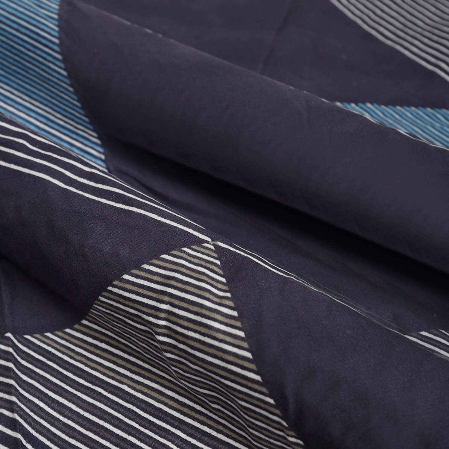 Navy Blue Abstract 180 TC Fitted 1 King  Bedsheet with 2 Pillow Covers