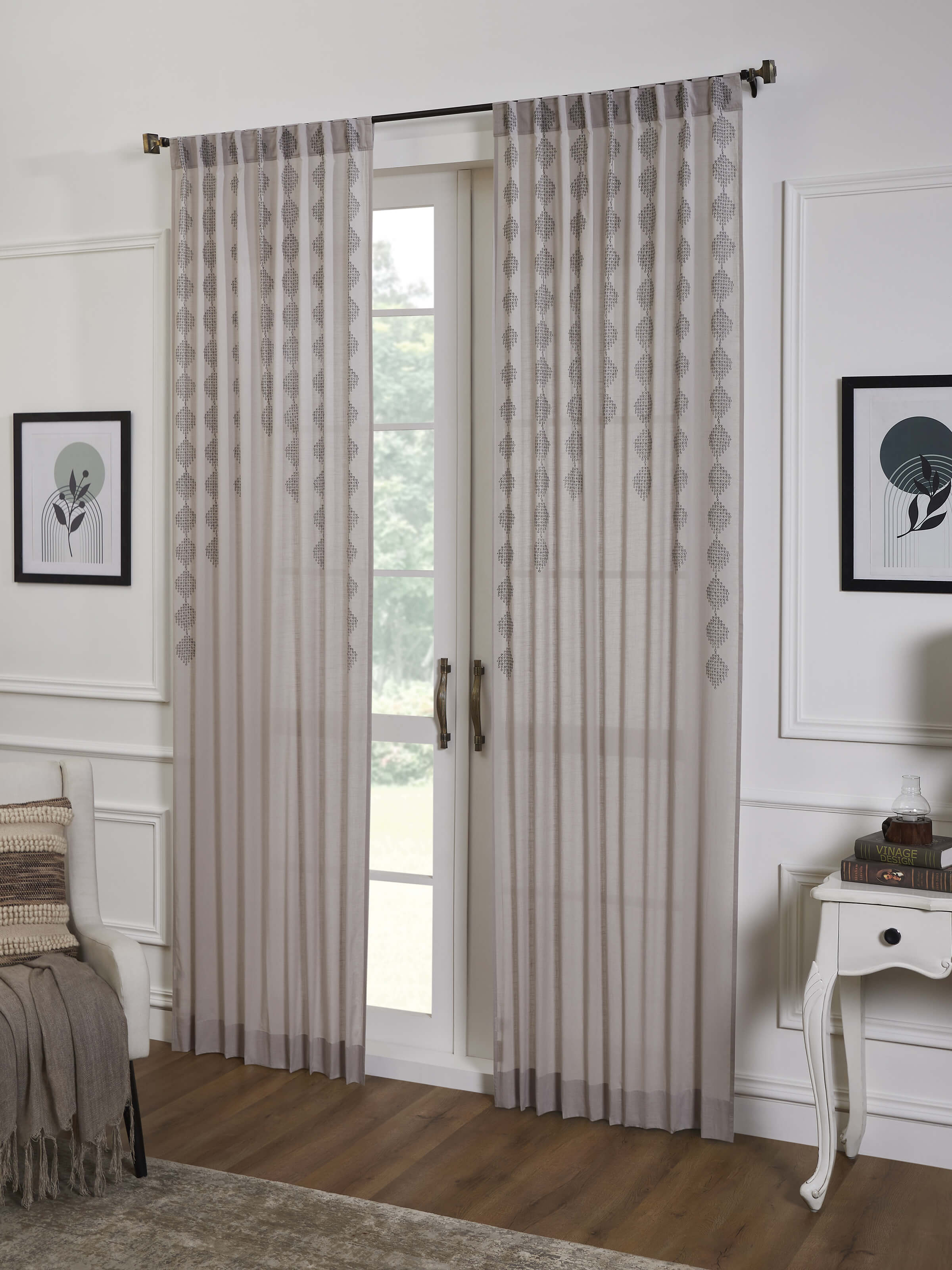 Rambagh Light Grey Geo Diamond Cotton Sanganeri Hand Block Printed Curtain (9 Ft)