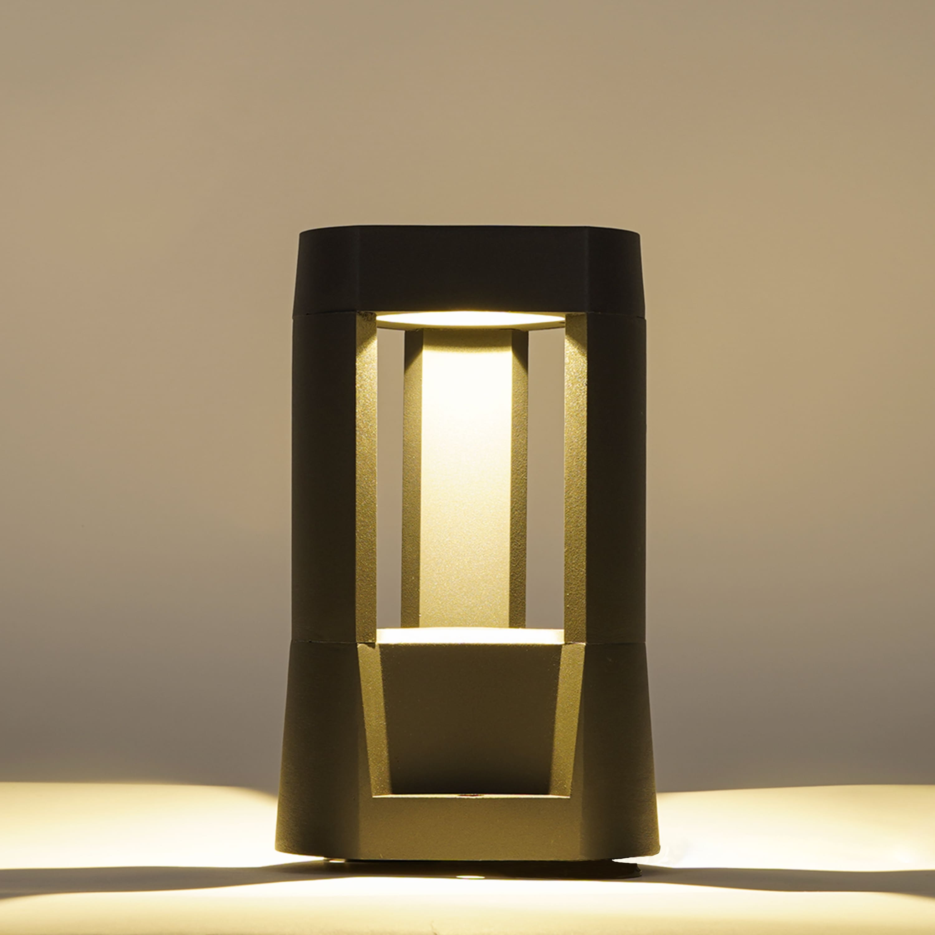 Hallam Aluminium Small Outdoor Gate Light