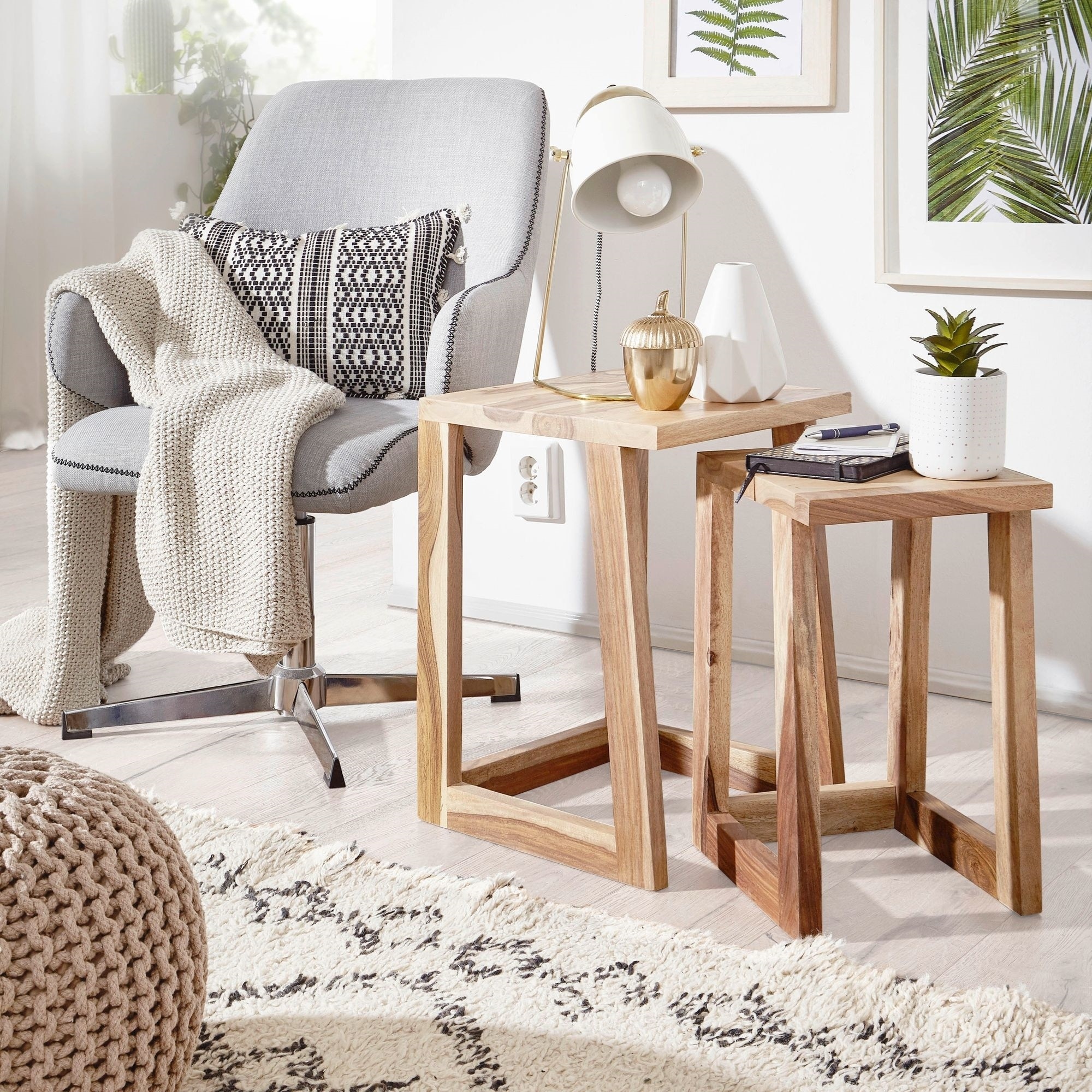 Jaydee Solid Wood Nested Tables - Set of 2