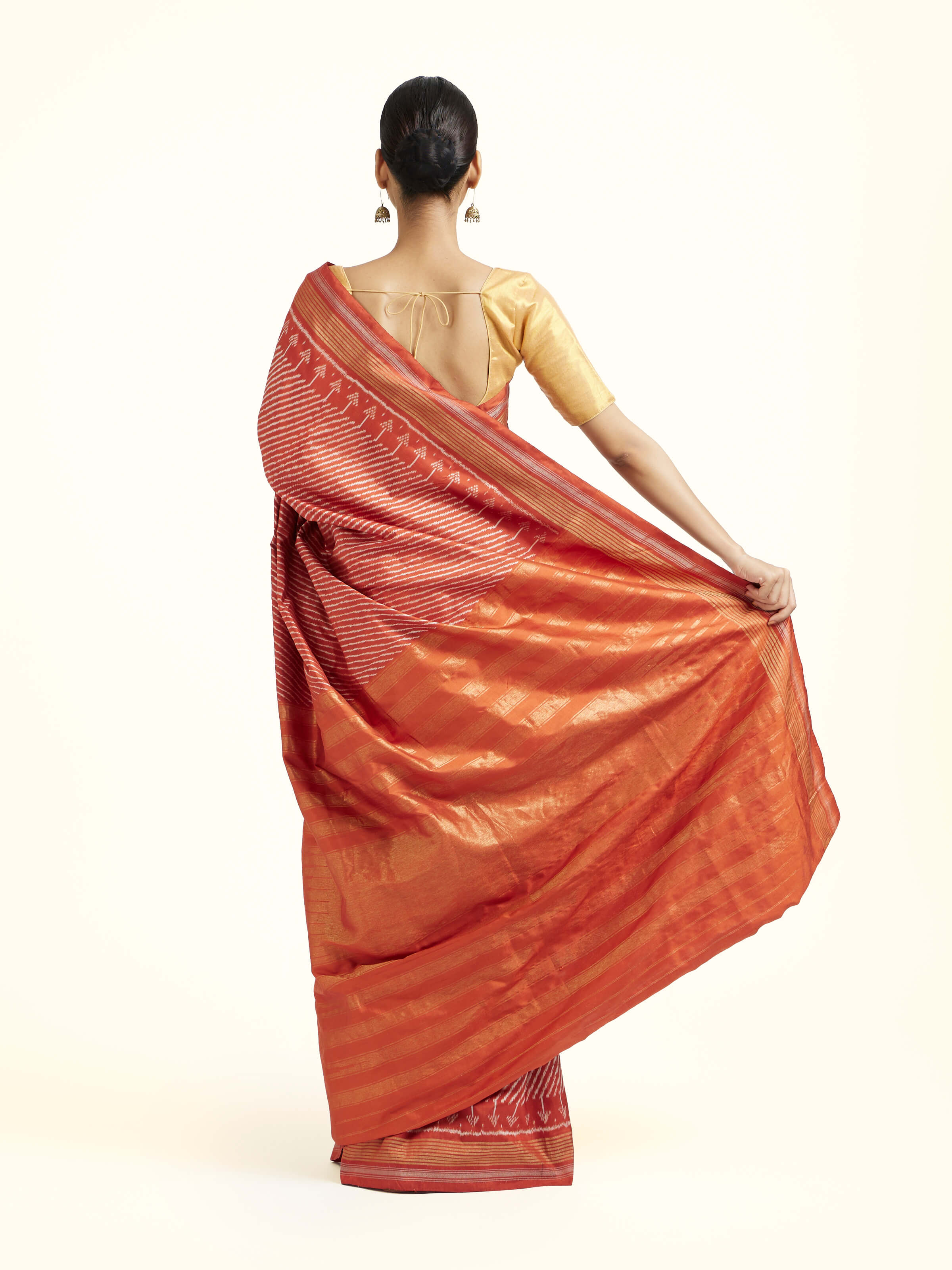 Multicolor Silk Pochampally Single Ikat Saree