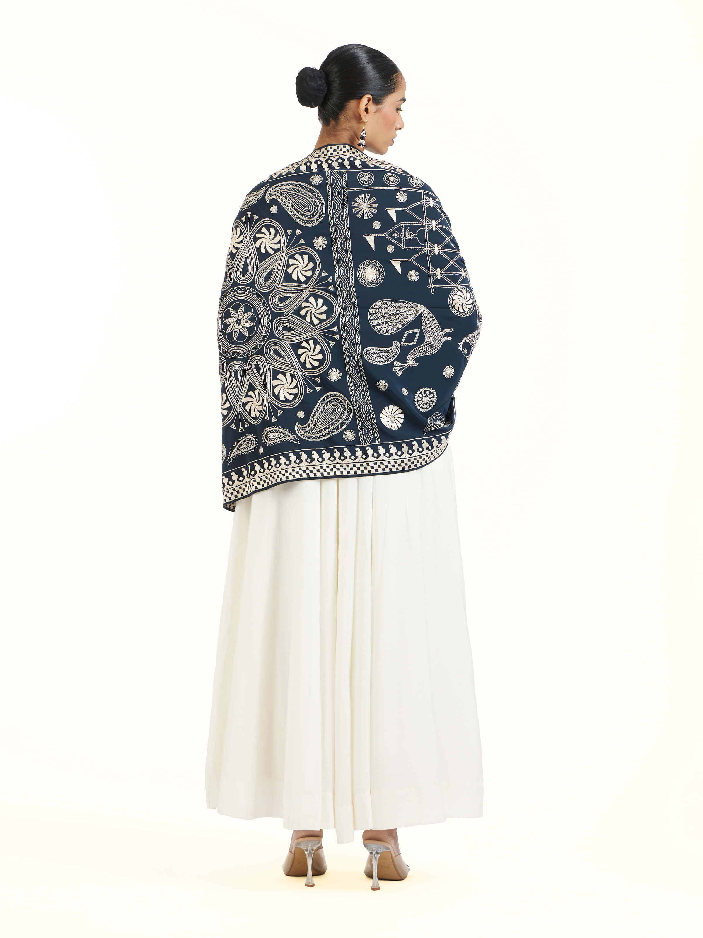 Whiskey Blue Aari Hand Embroidered Stole