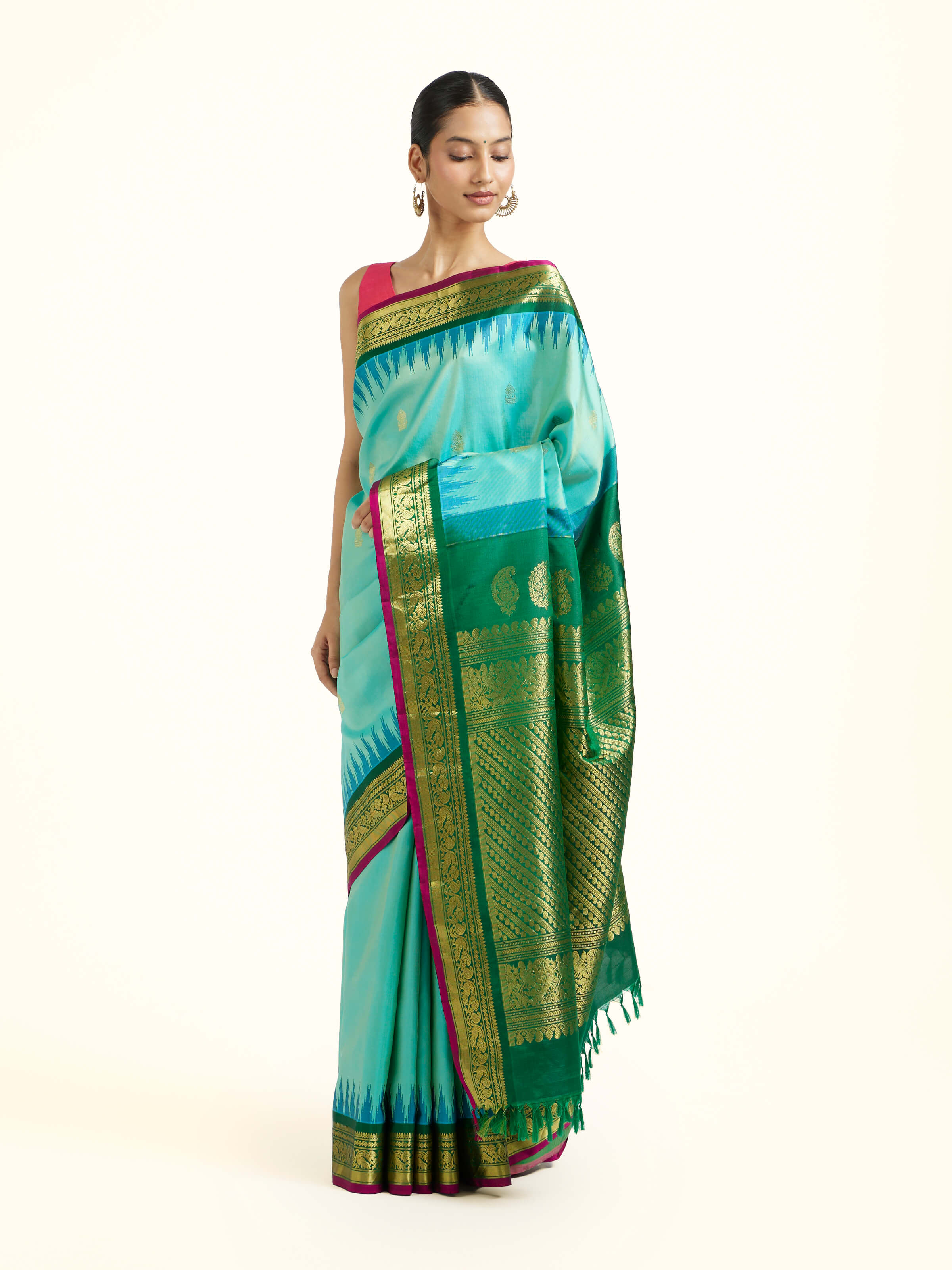 Turquoise Mulberry Silk Gadwal Handloom Zari Saree