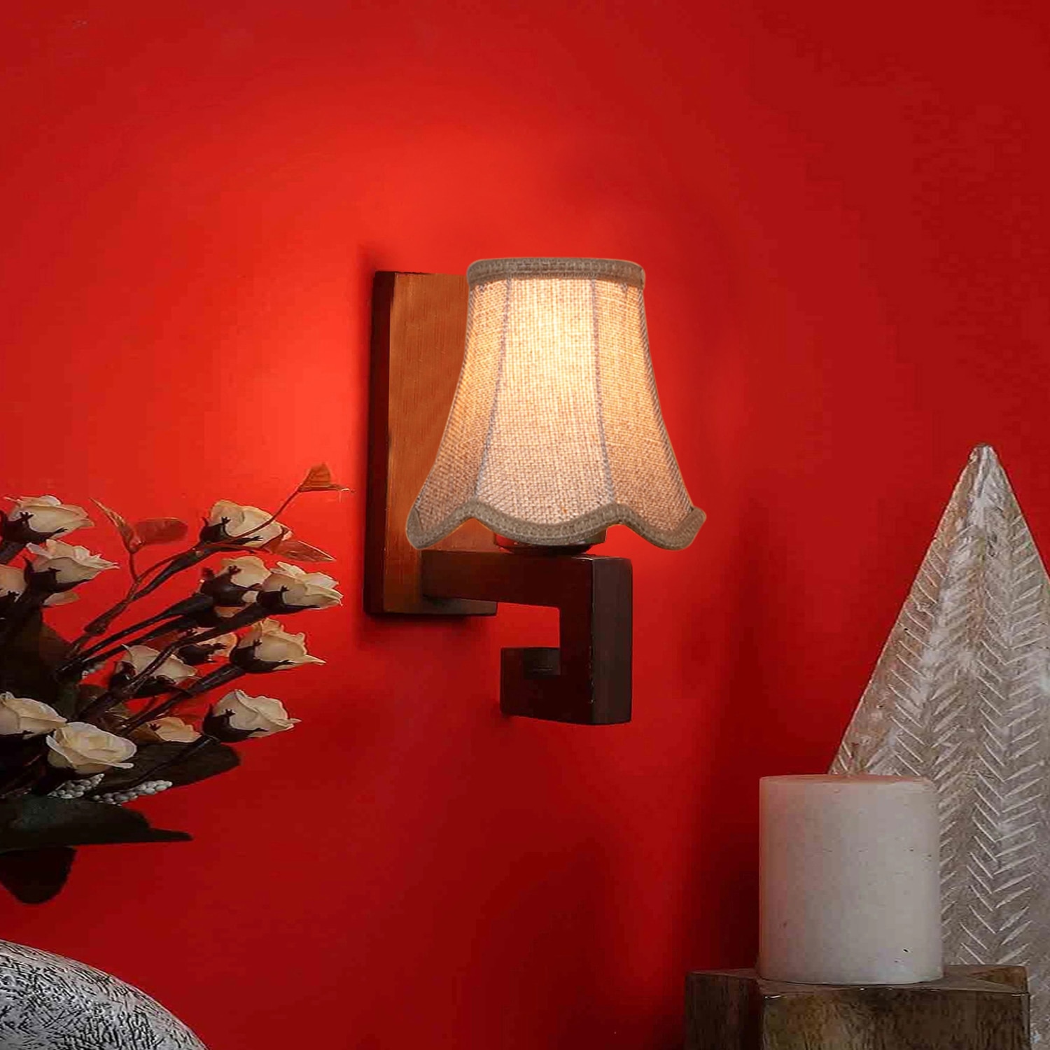 Devansh Wood Wall Mounted Lamp With Beige Jute Shade
