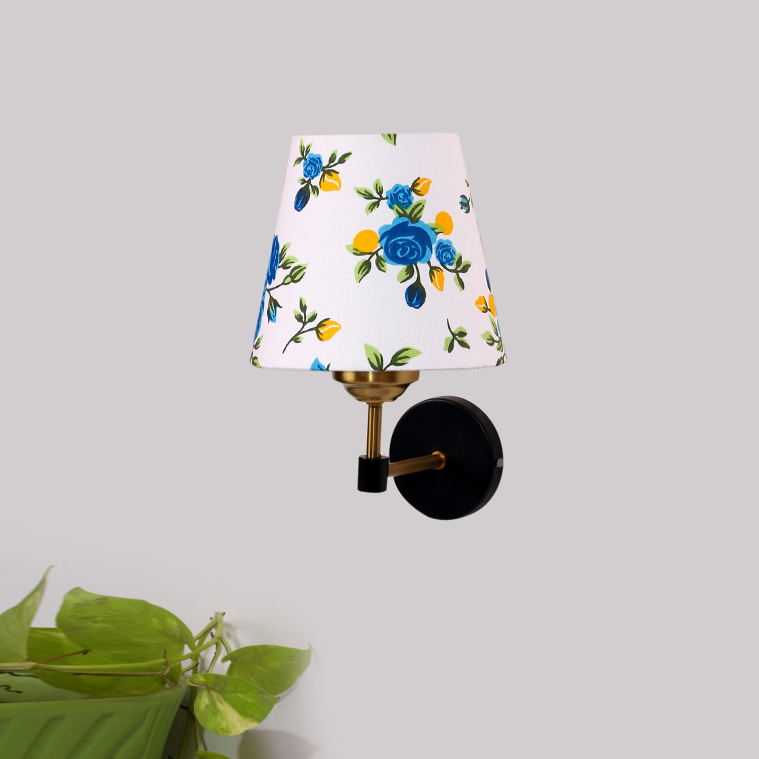 Devansh Metal Electric Wall Light in Black Colour with Multi Shade Count of 1 Light - Devansh