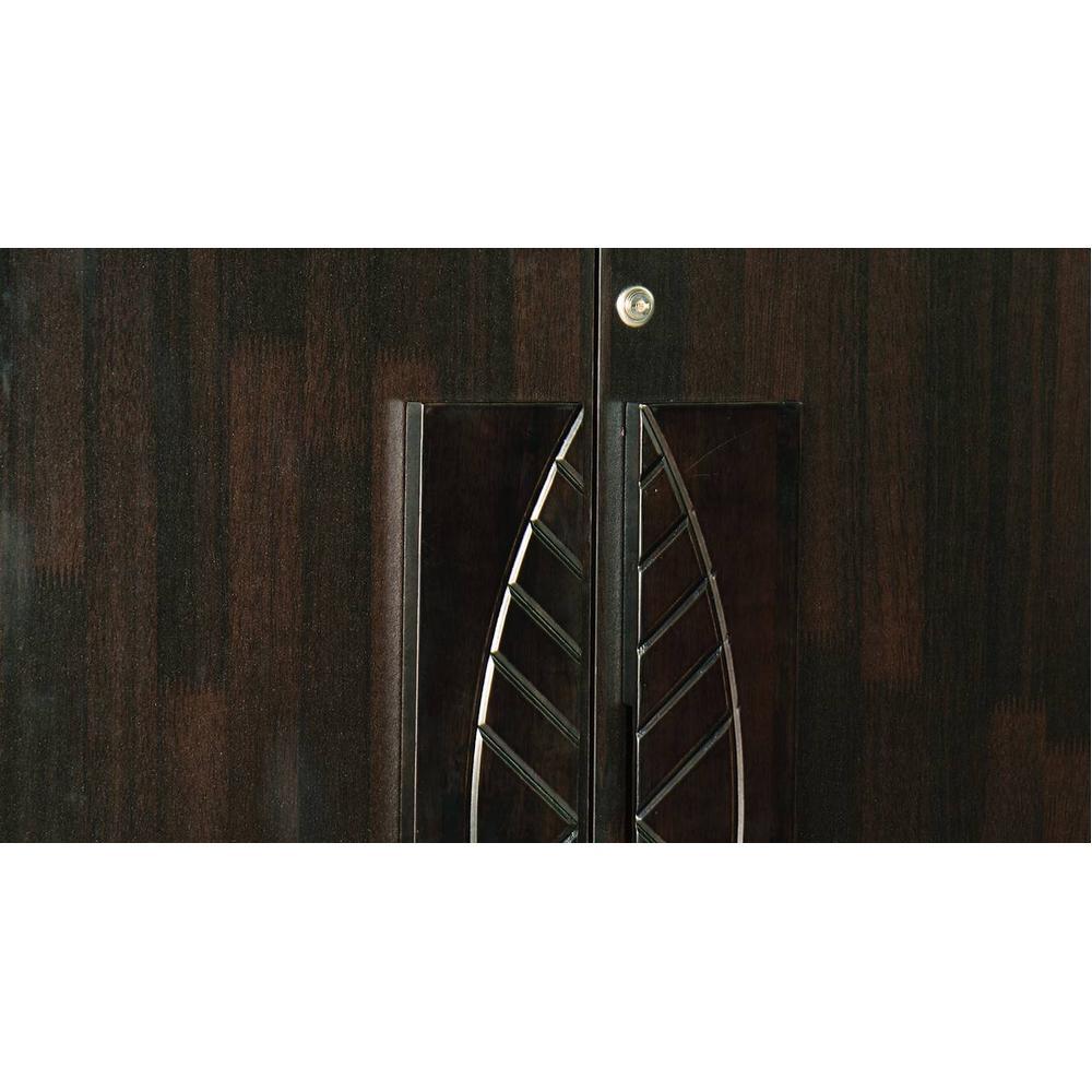 Jordan 3 door Wardrobe