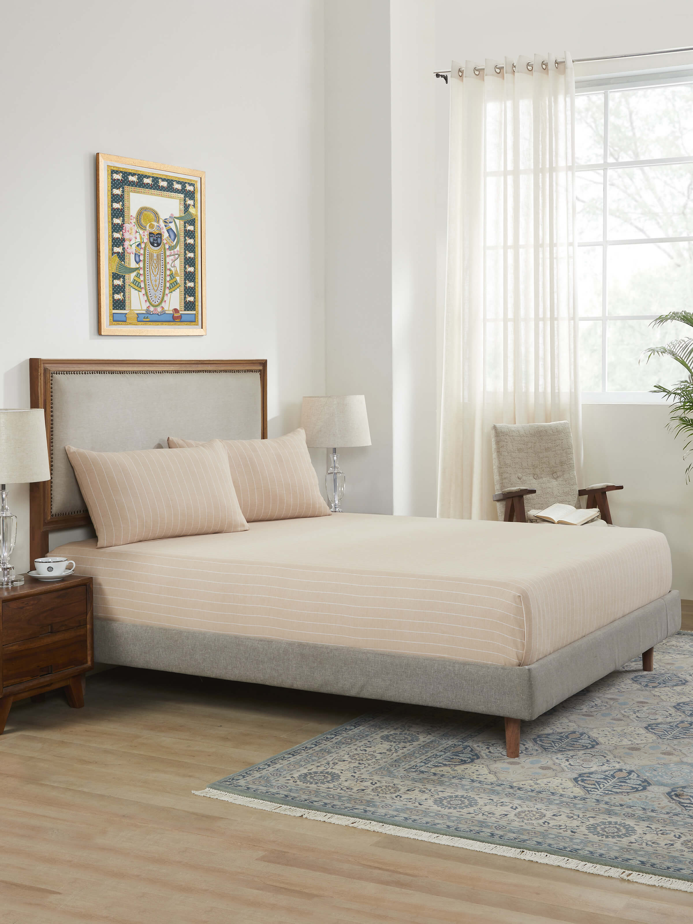 Keshod Handloom Cotton Beige Chambray Stripe Queen-size Bedsheet Set