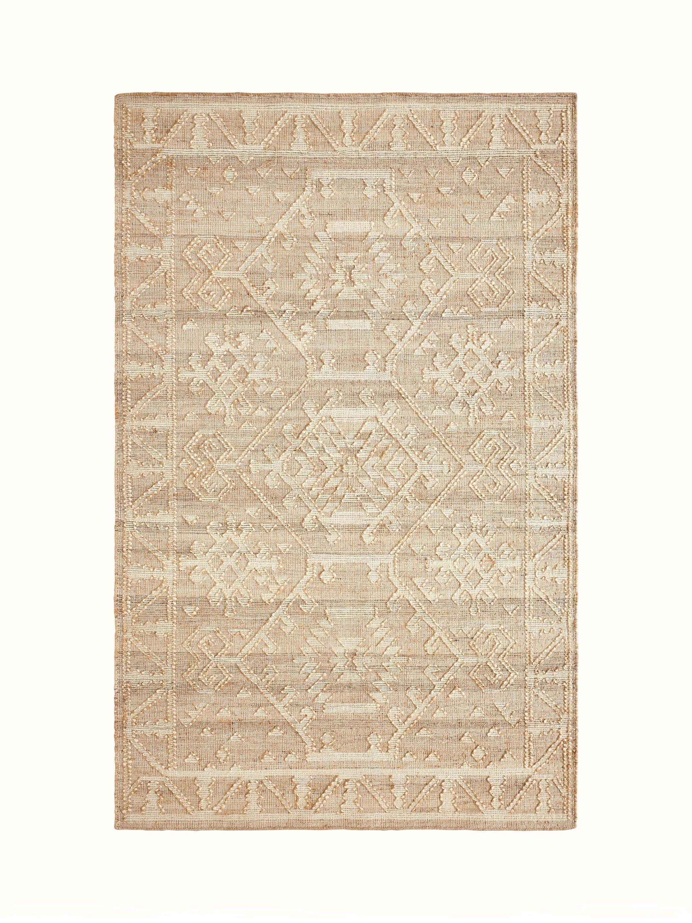 Detailed view of Traditional Kilim Beige Jute Natural Fibre Rug showcasing the kilim pattern.